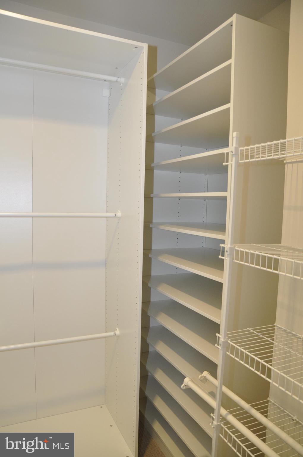 LOUDOUN VALLEY CARLISLE - Residential Lease