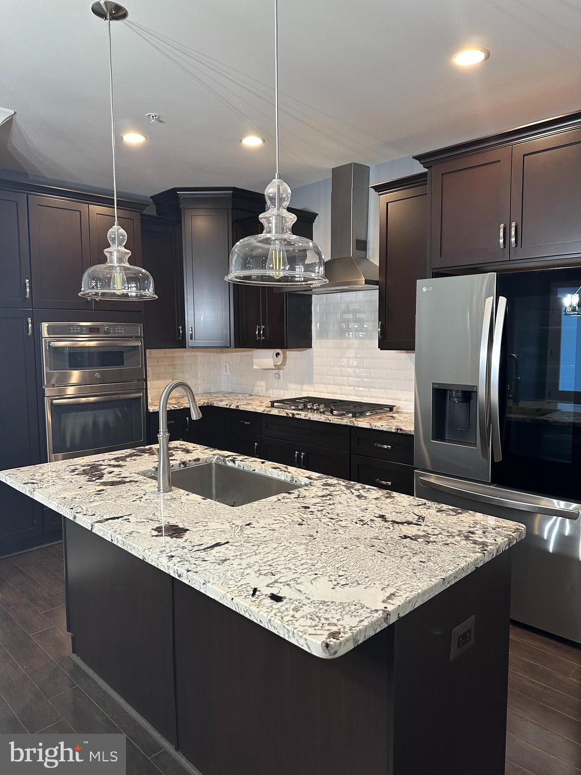 LOUDOUN VALLEY CARLISLE - Residential Lease