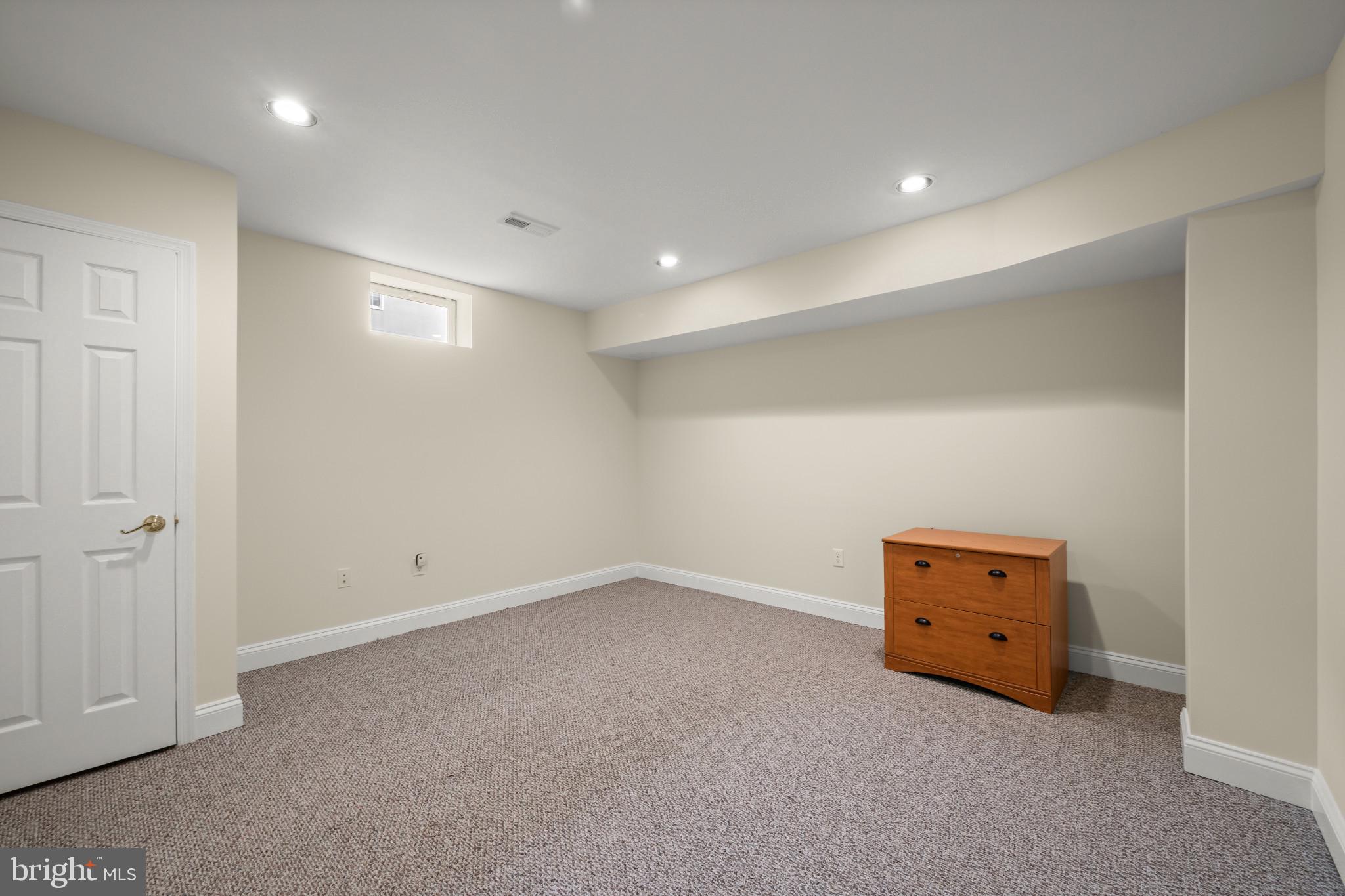 PATUXENT CHASE - Residential