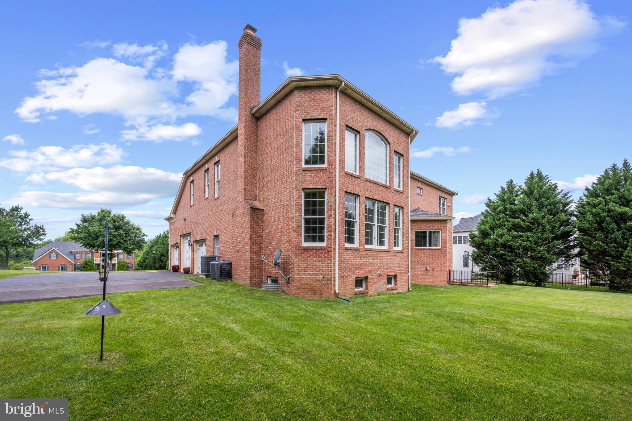 PATUXENT CHASE - Residential