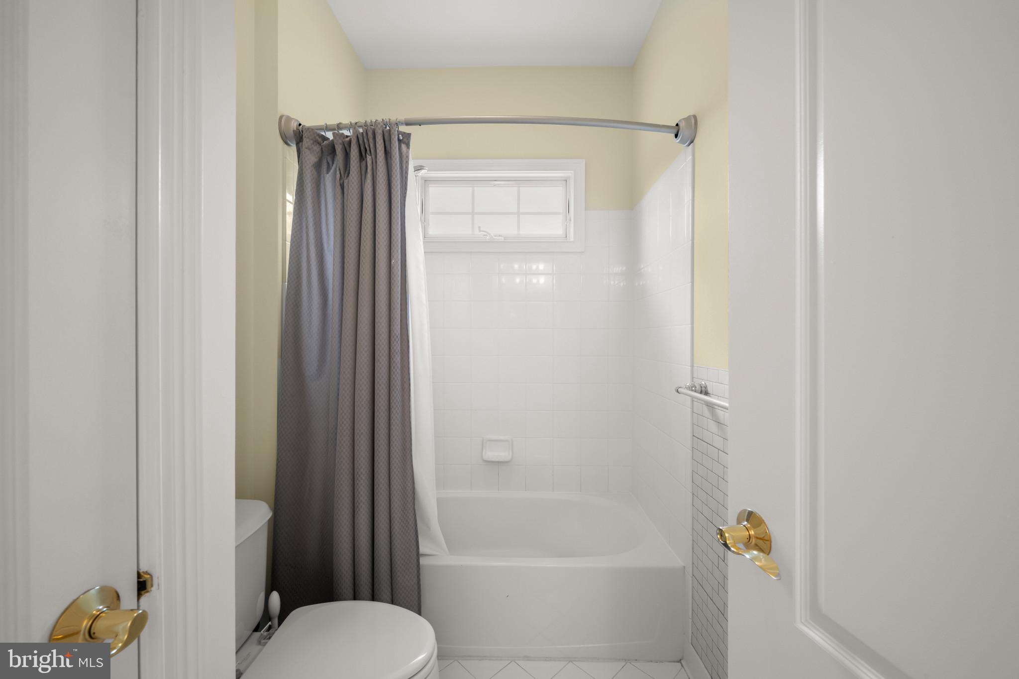 PATUXENT CHASE - Residential