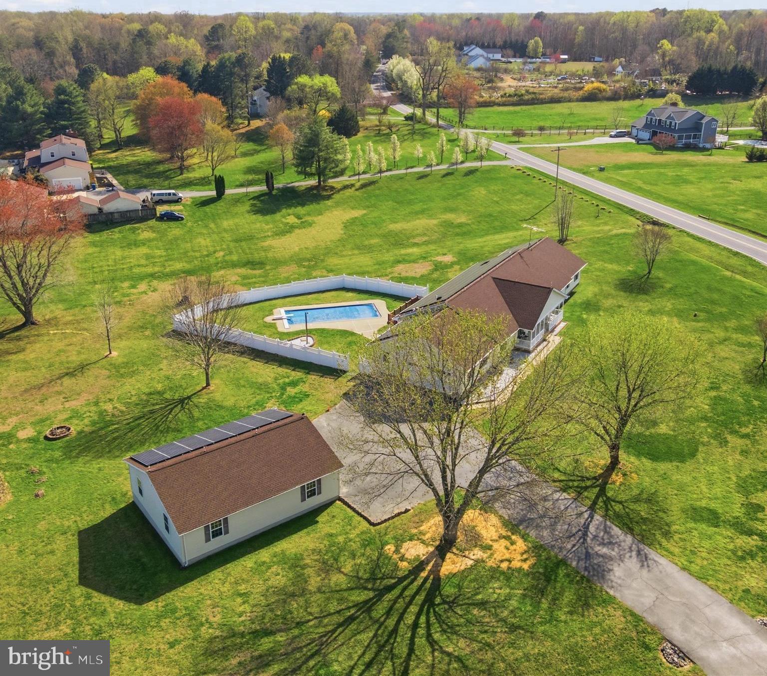 OLDE OAK FARM - Residential