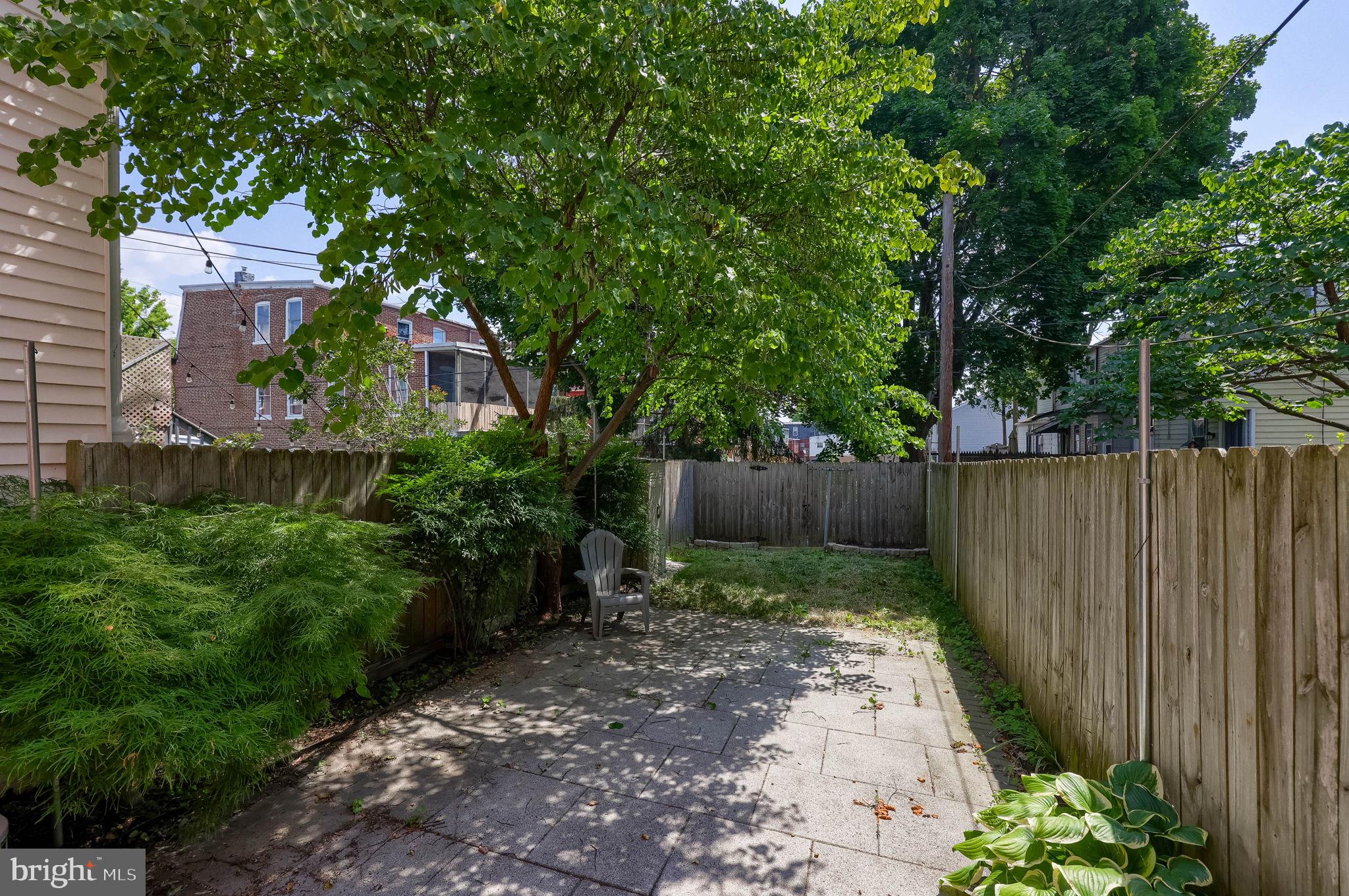 WEST END OF CITY - Residential