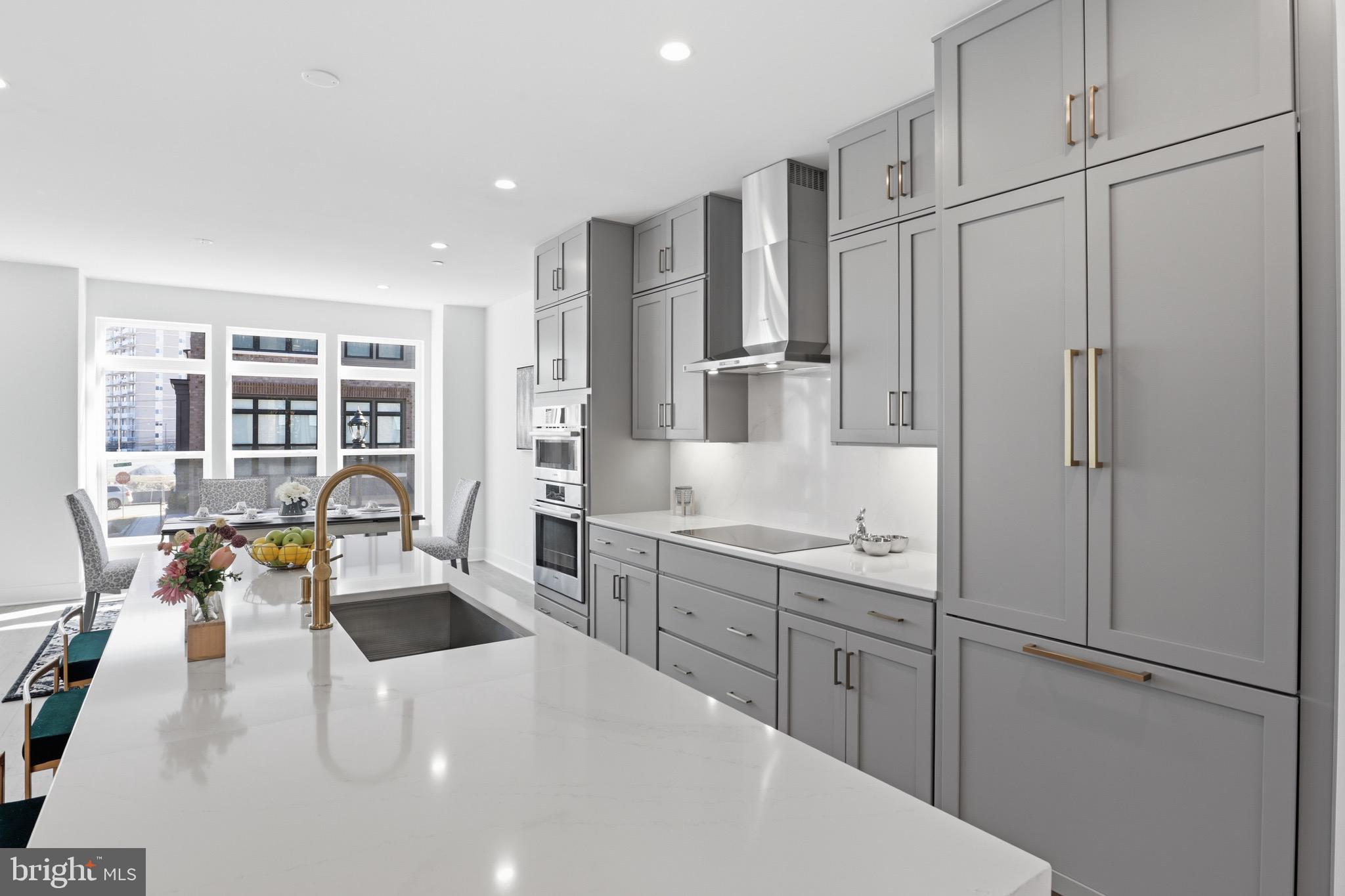 WESTBARD SQUARE - Residential