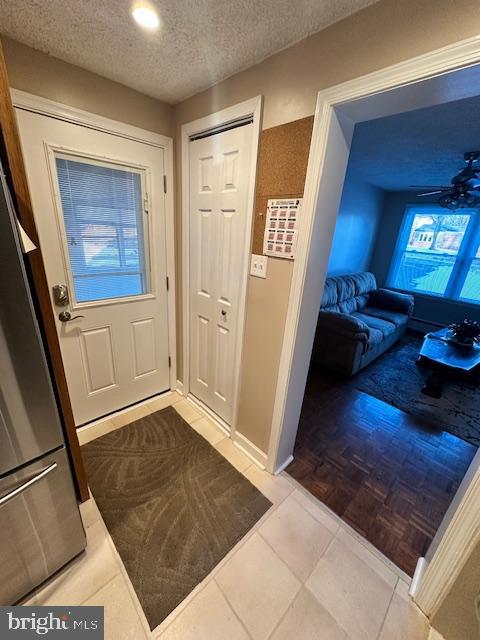 SUNNYBROOK FARMS - Residential