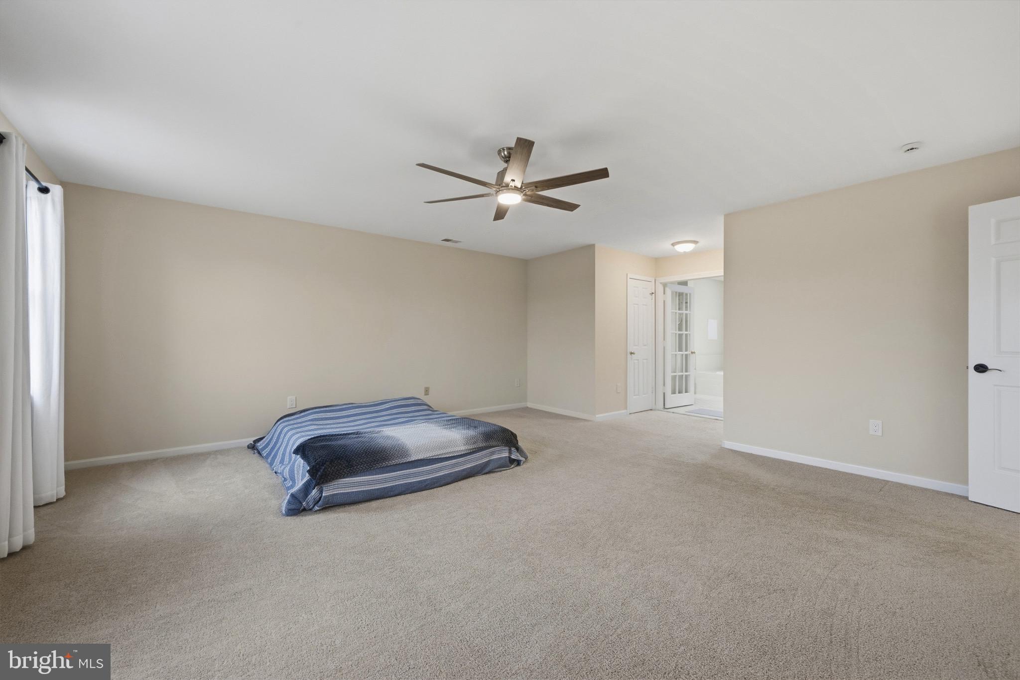 FLINTRIDGE - Residential