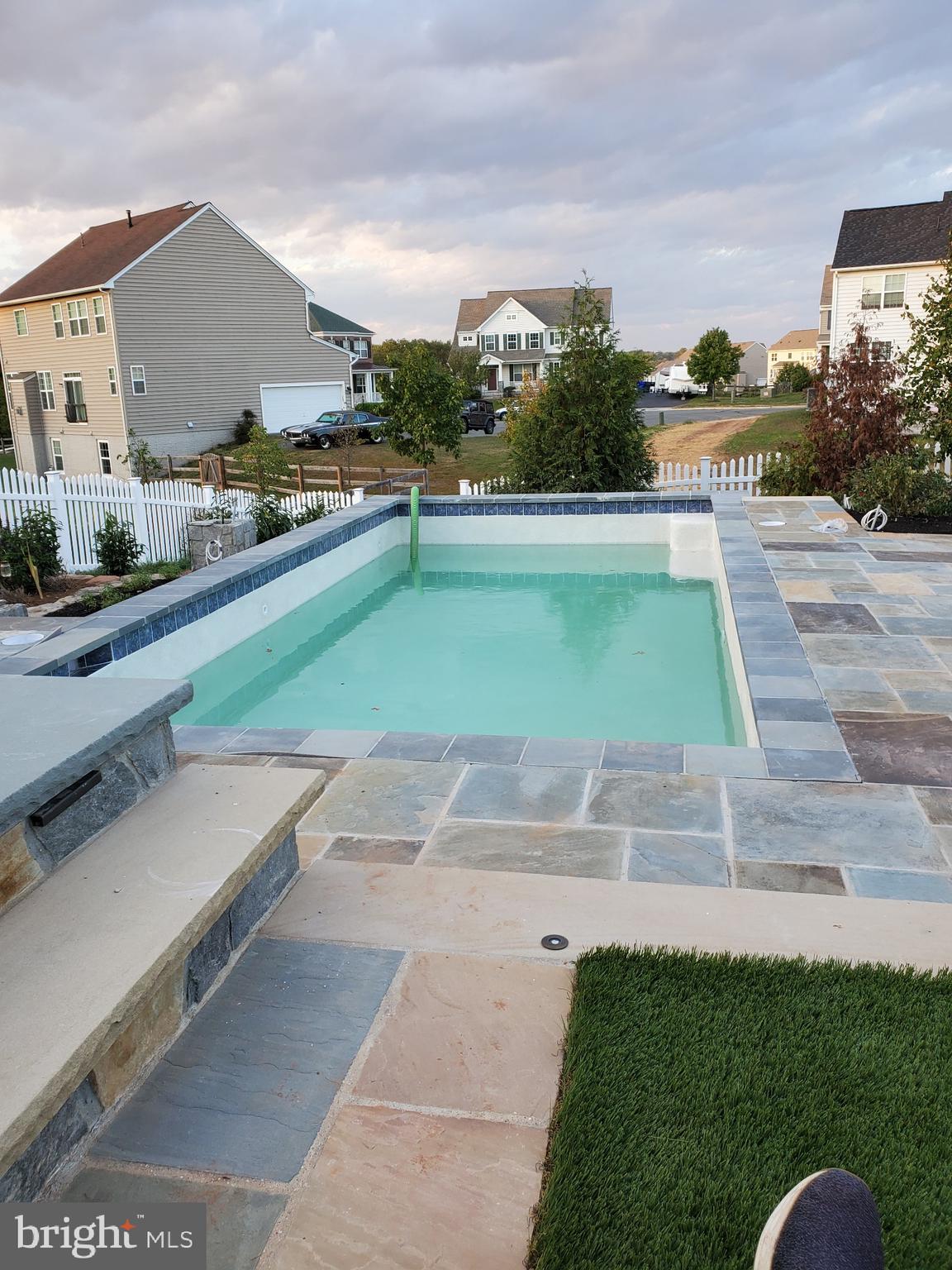 ELYSIAN HEIGHTS - Residential