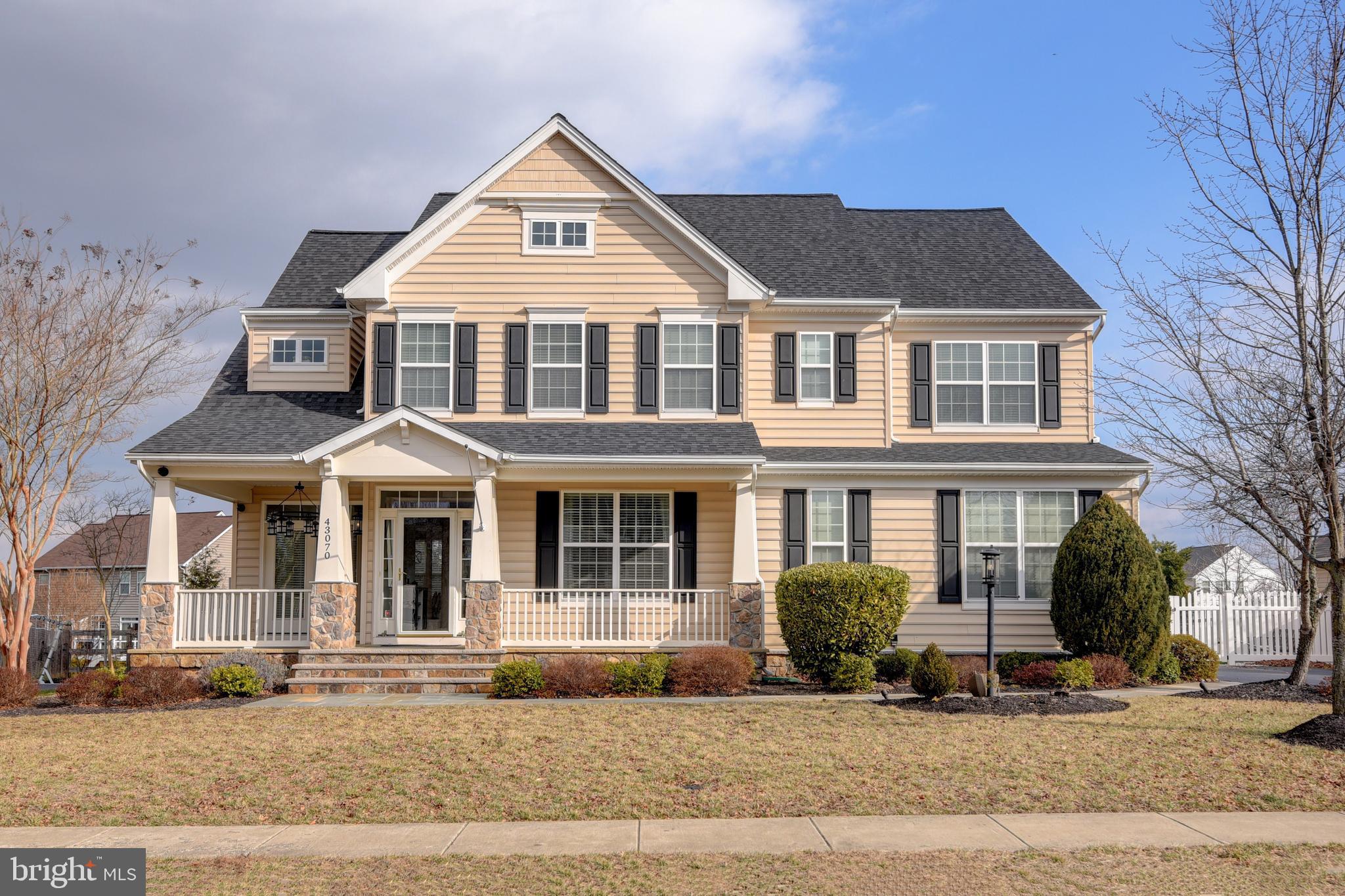 ELYSIAN HEIGHTS - Residential