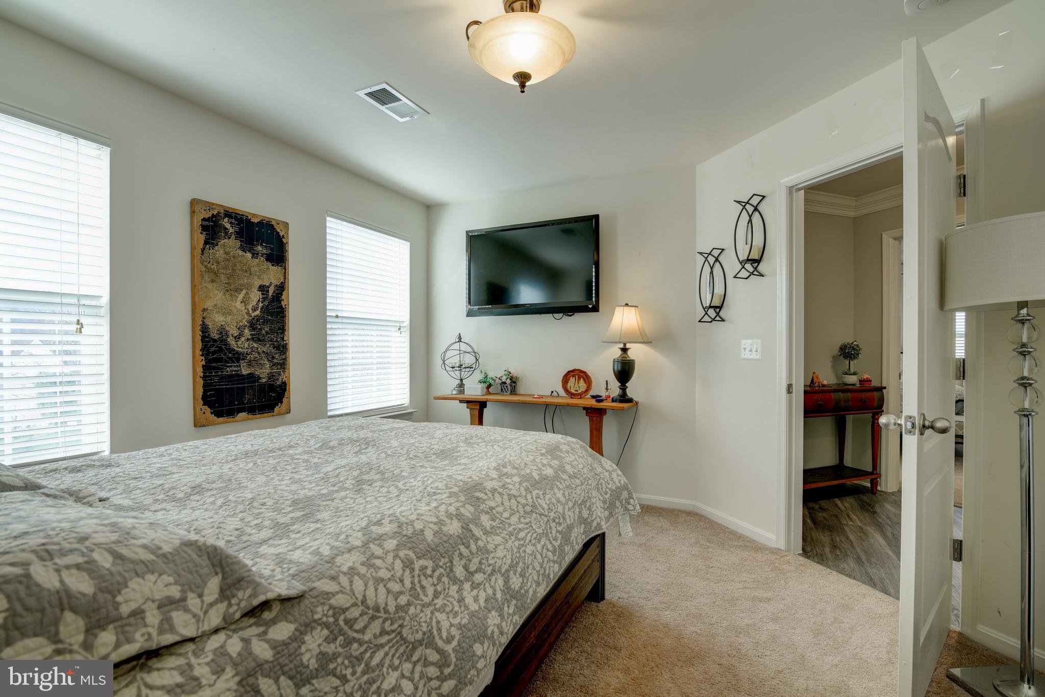 ELYSIAN HEIGHTS - Residential