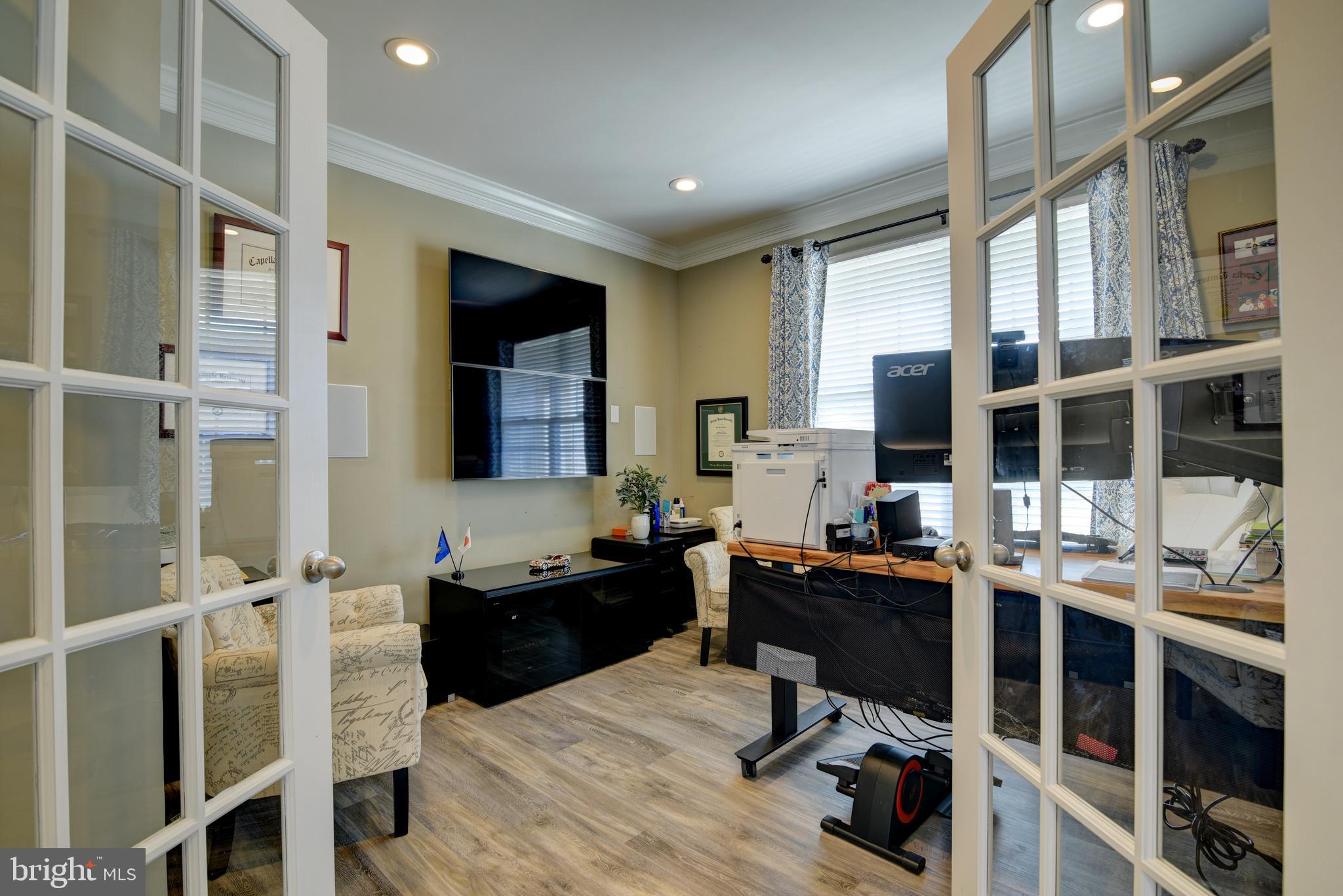 ELYSIAN HEIGHTS - Residential