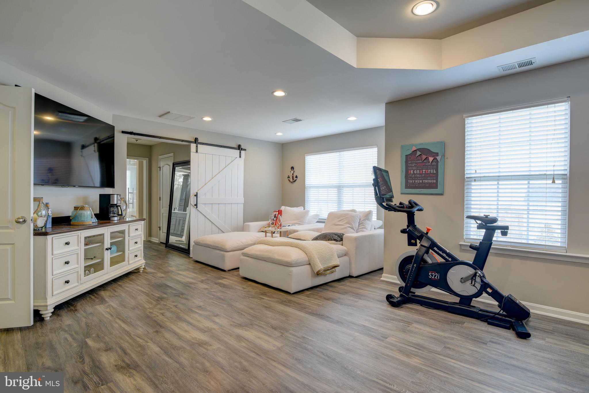 ELYSIAN HEIGHTS - Residential