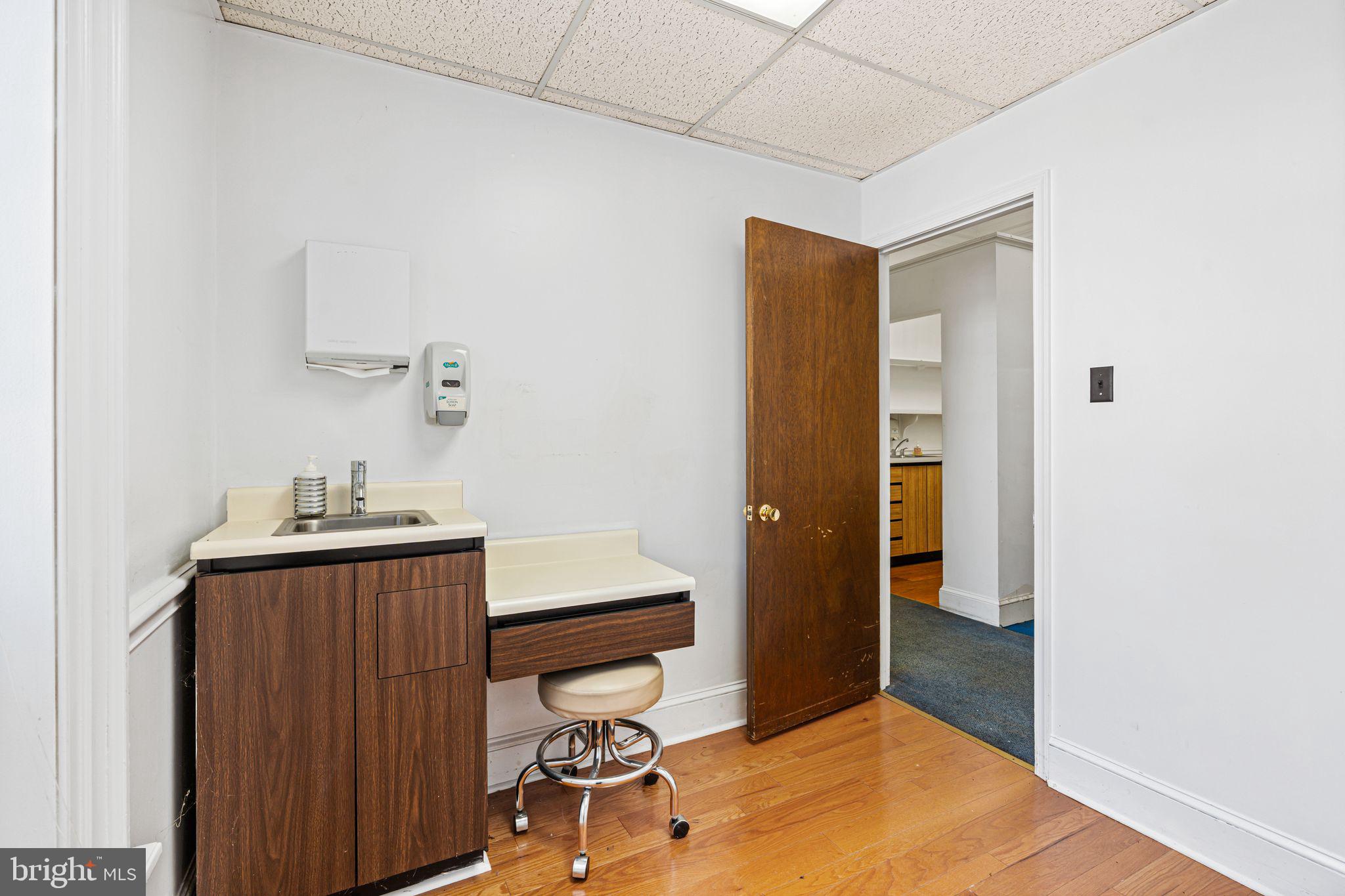 GERMANTOWN - Residential Income