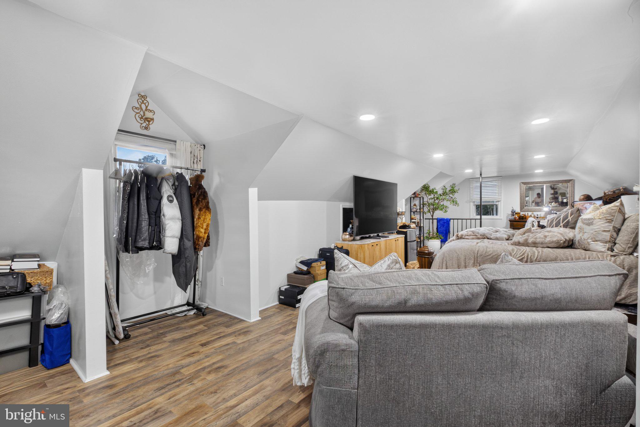 ABINGTON - Residential
