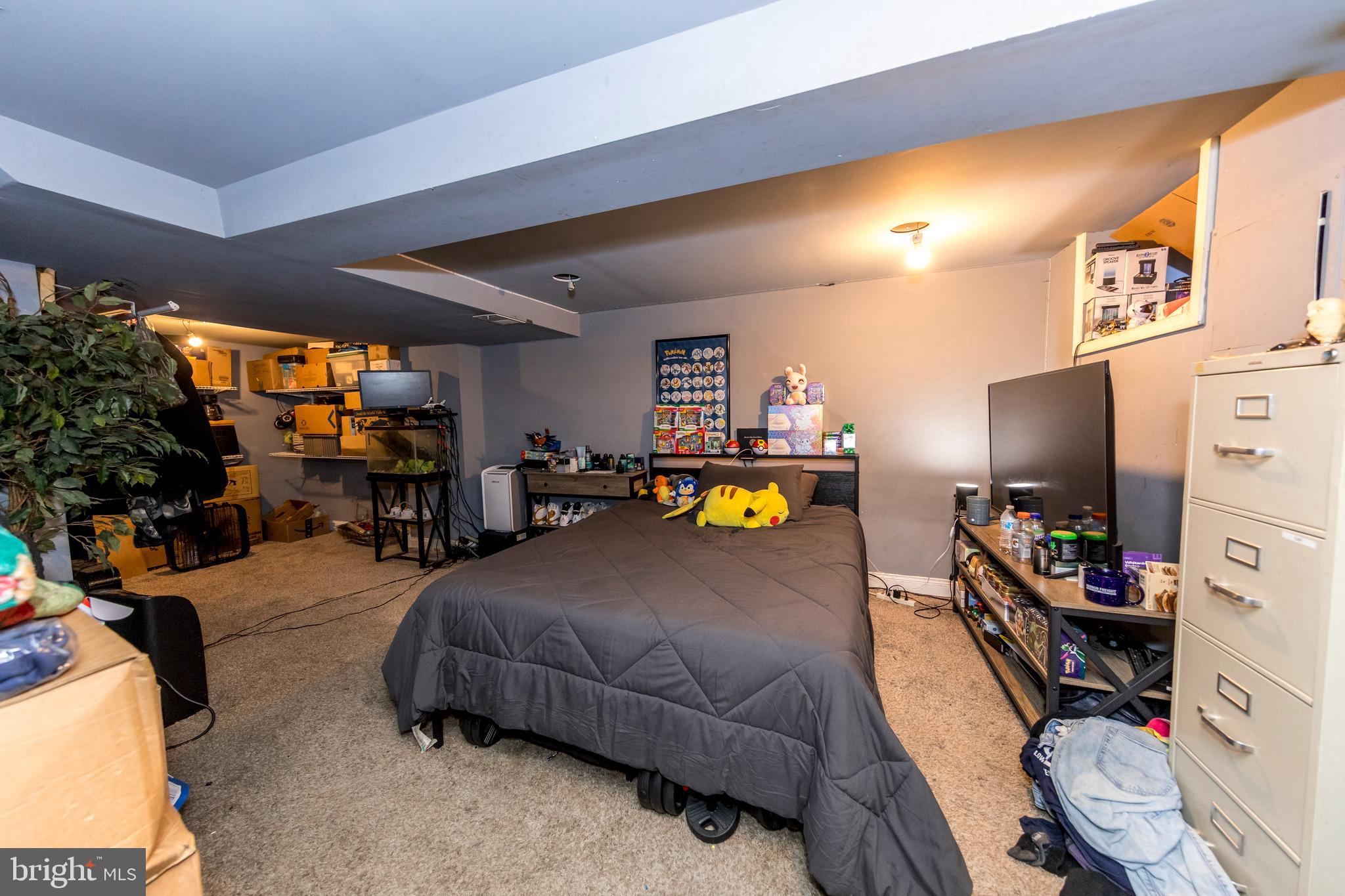 GRAY MANOR HOMES - Residential