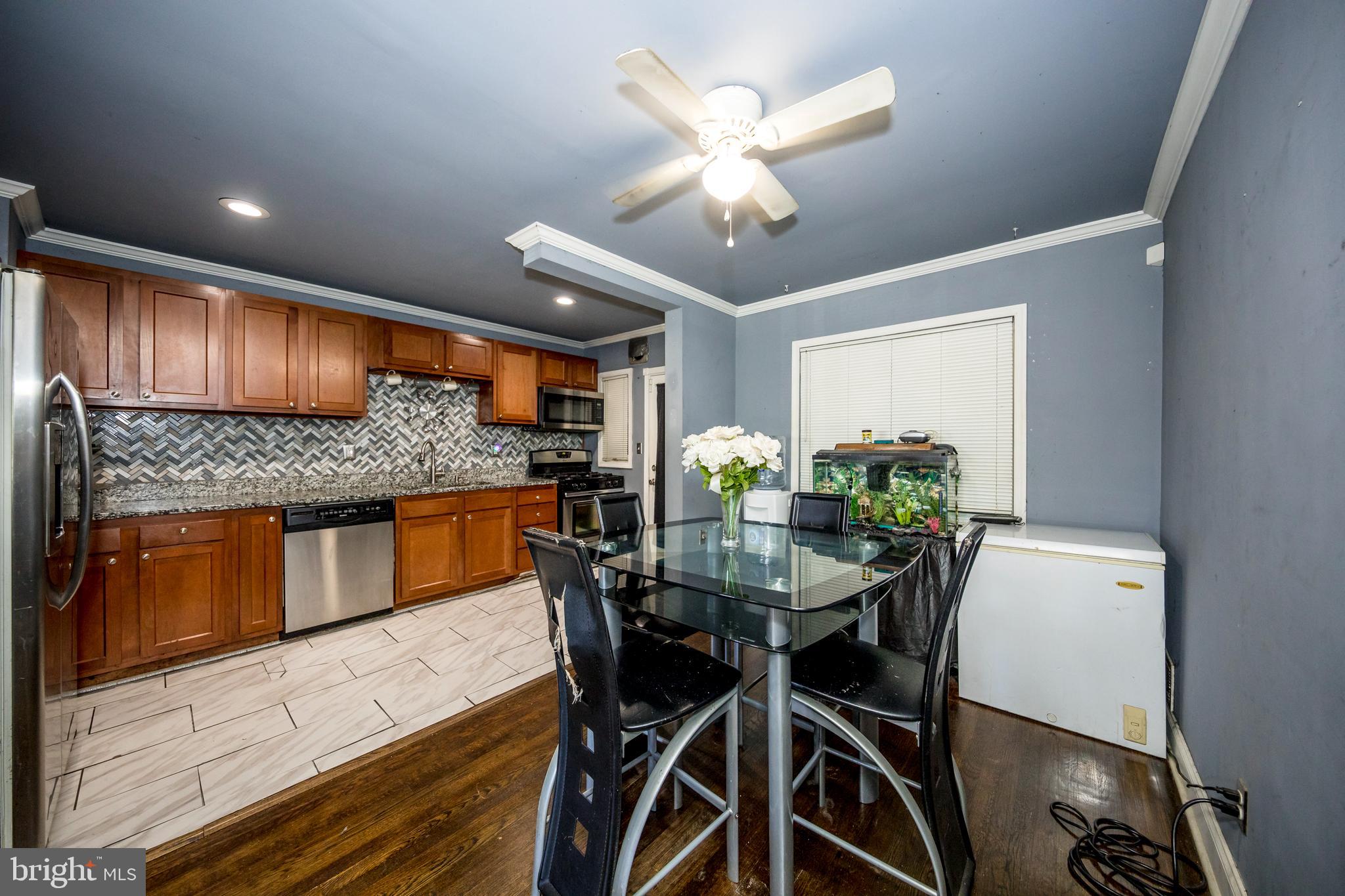GRAY MANOR HOMES - Residential