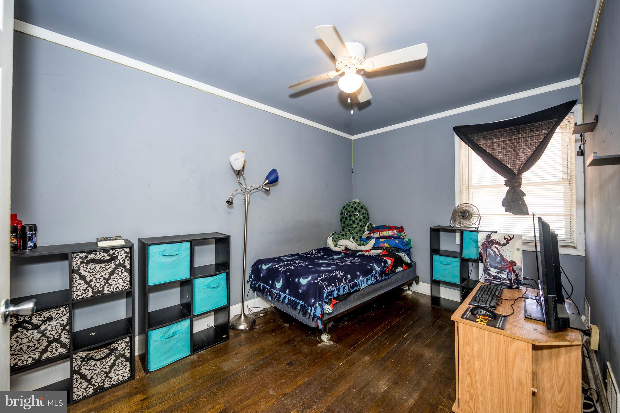GRAY MANOR HOMES - Residential