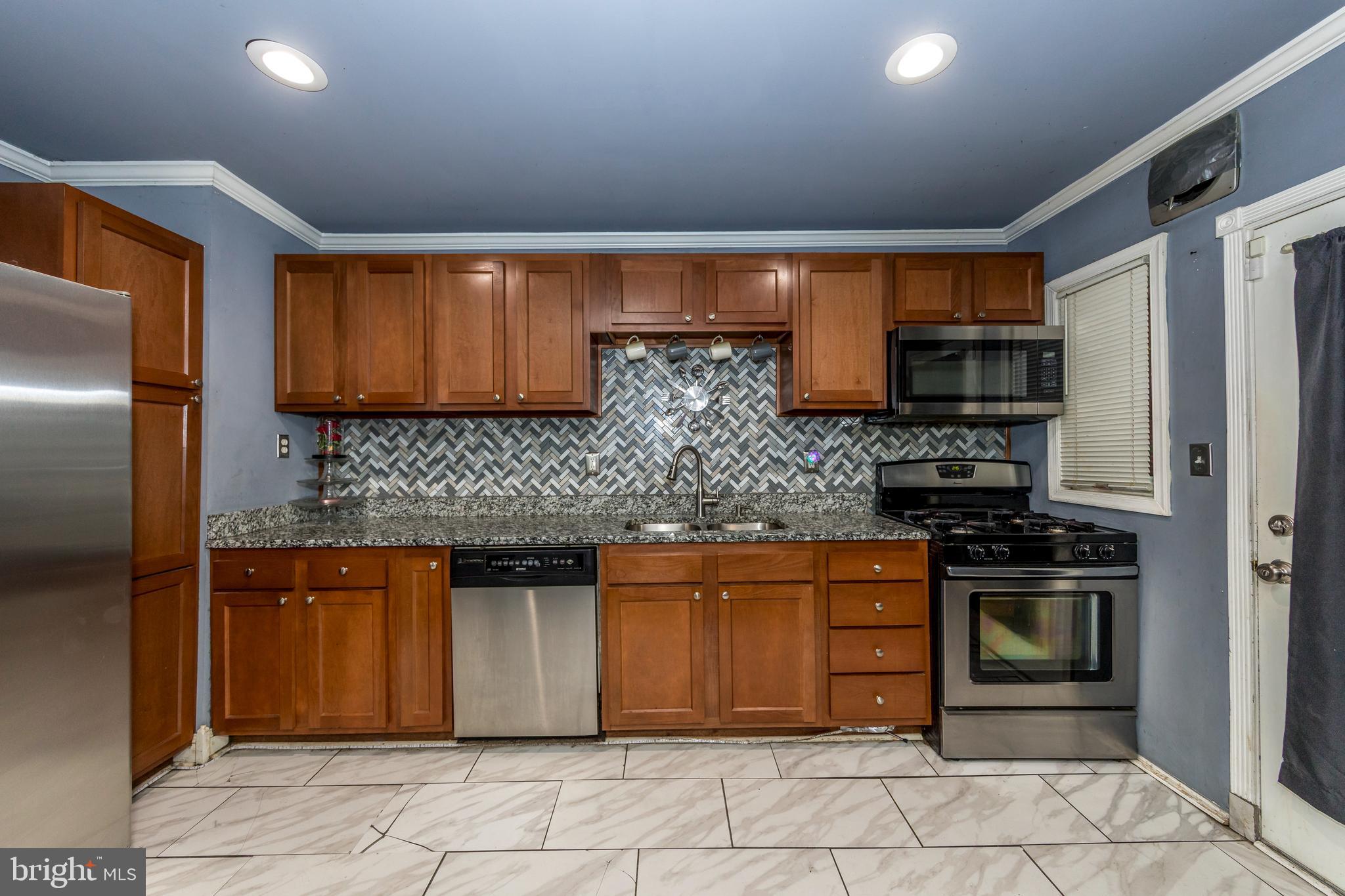 GRAY MANOR HOMES - Residential