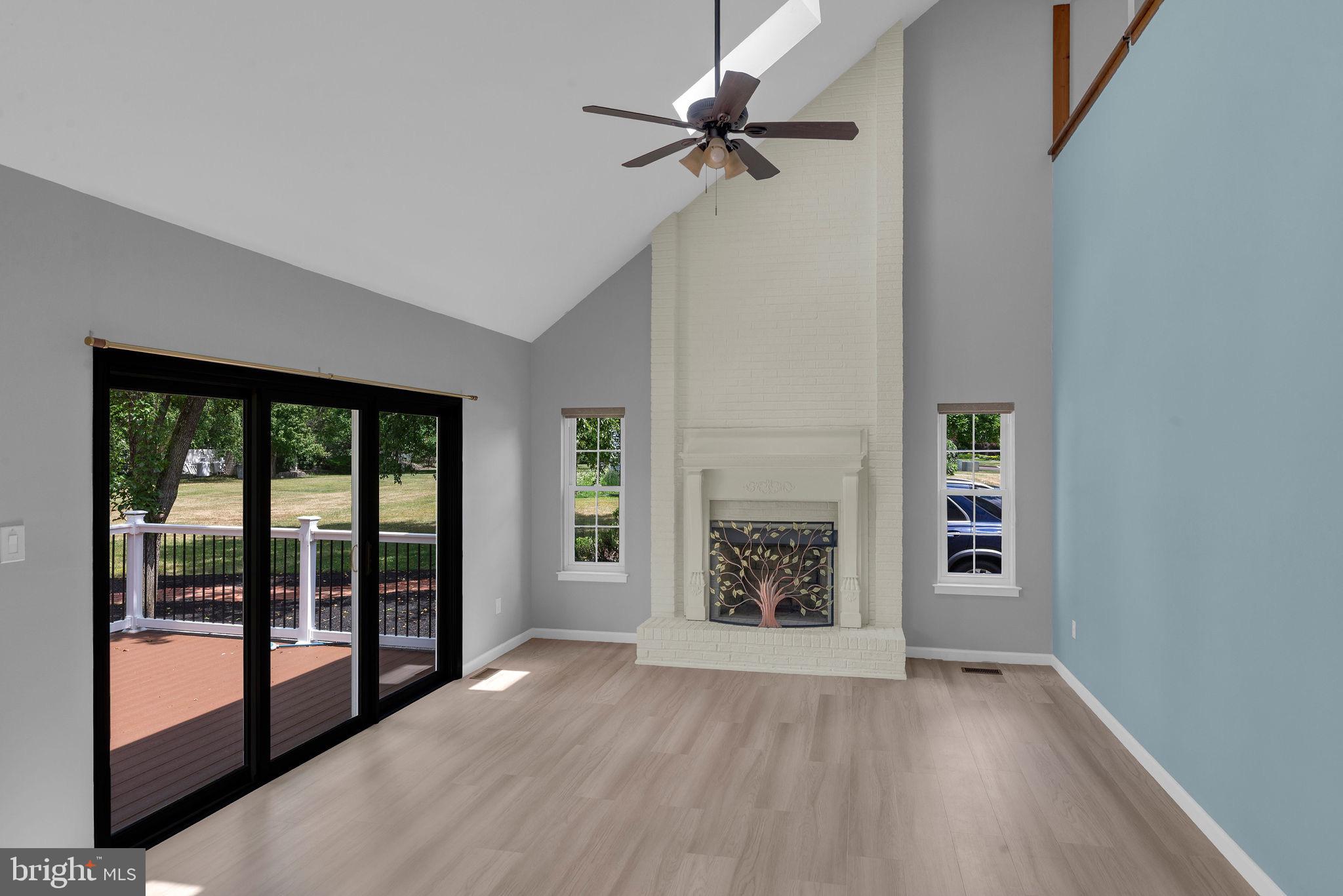 MALLARD POND - Residential