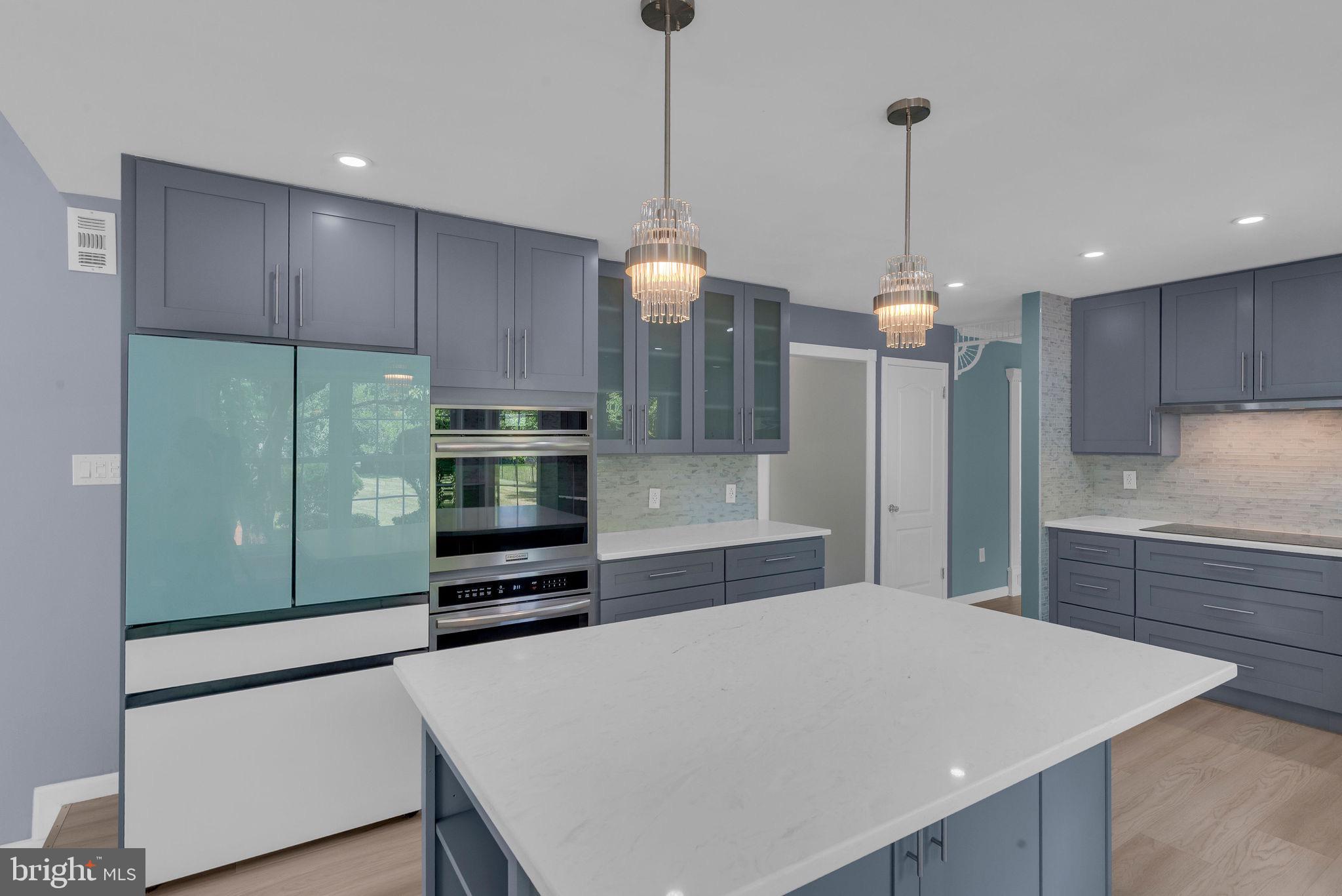 MALLARD POND - Residential