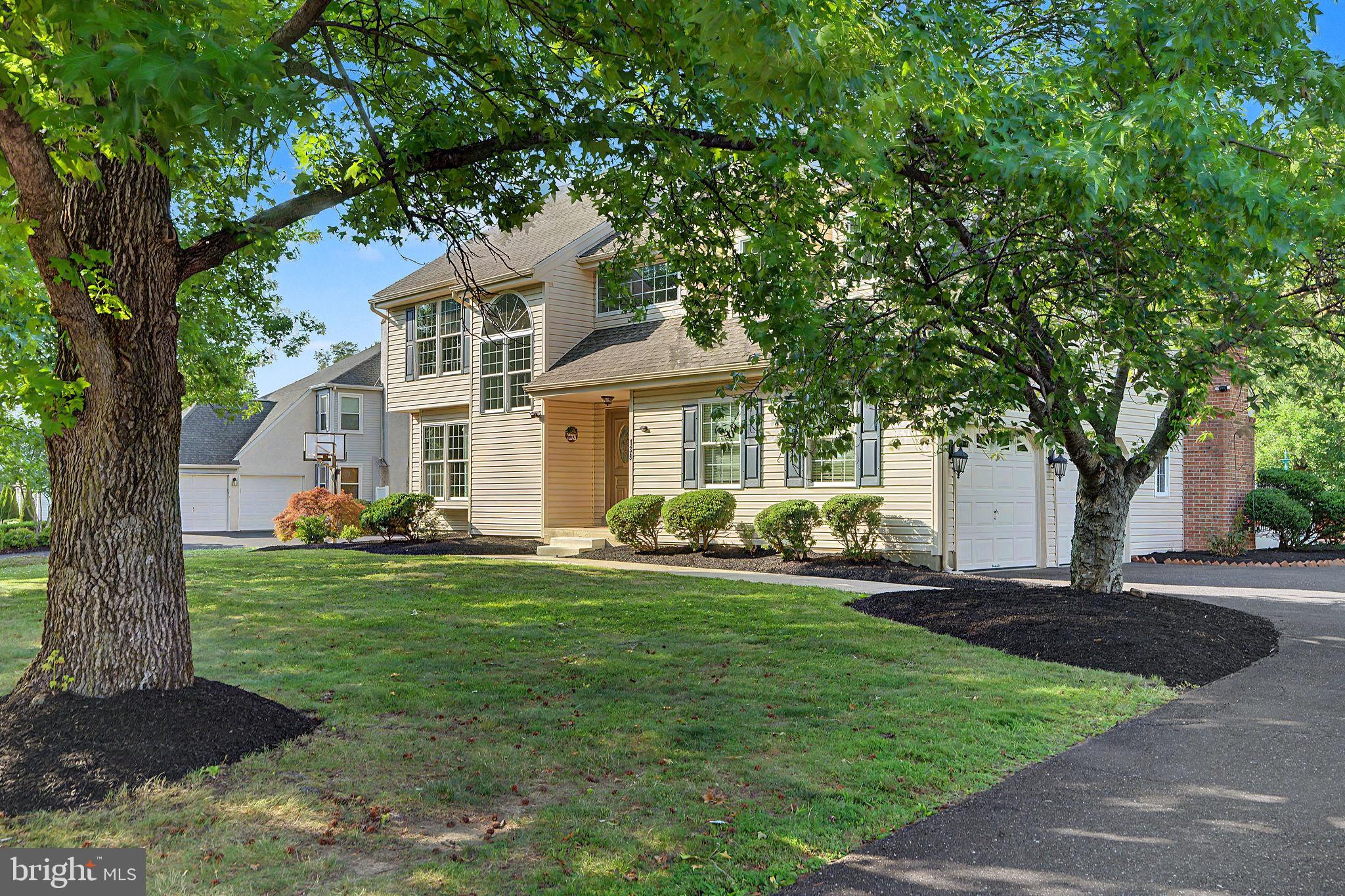 MALLARD POND - Residential