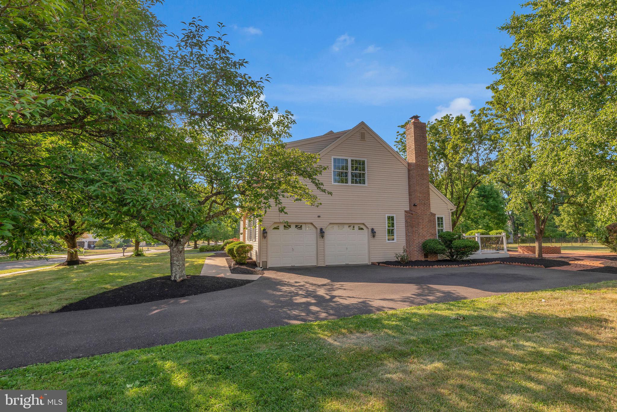 MALLARD POND - Residential
