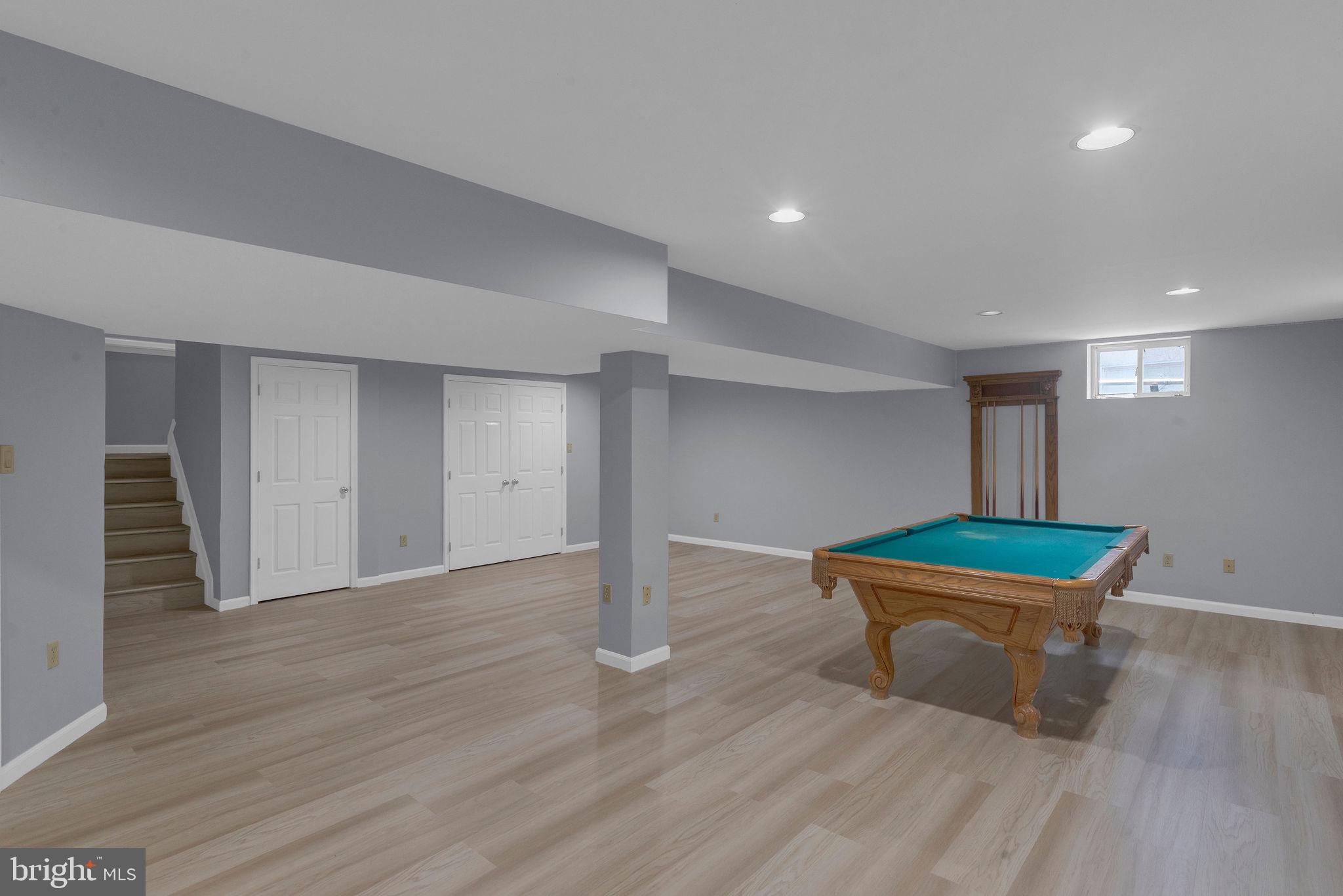 MALLARD POND - Residential