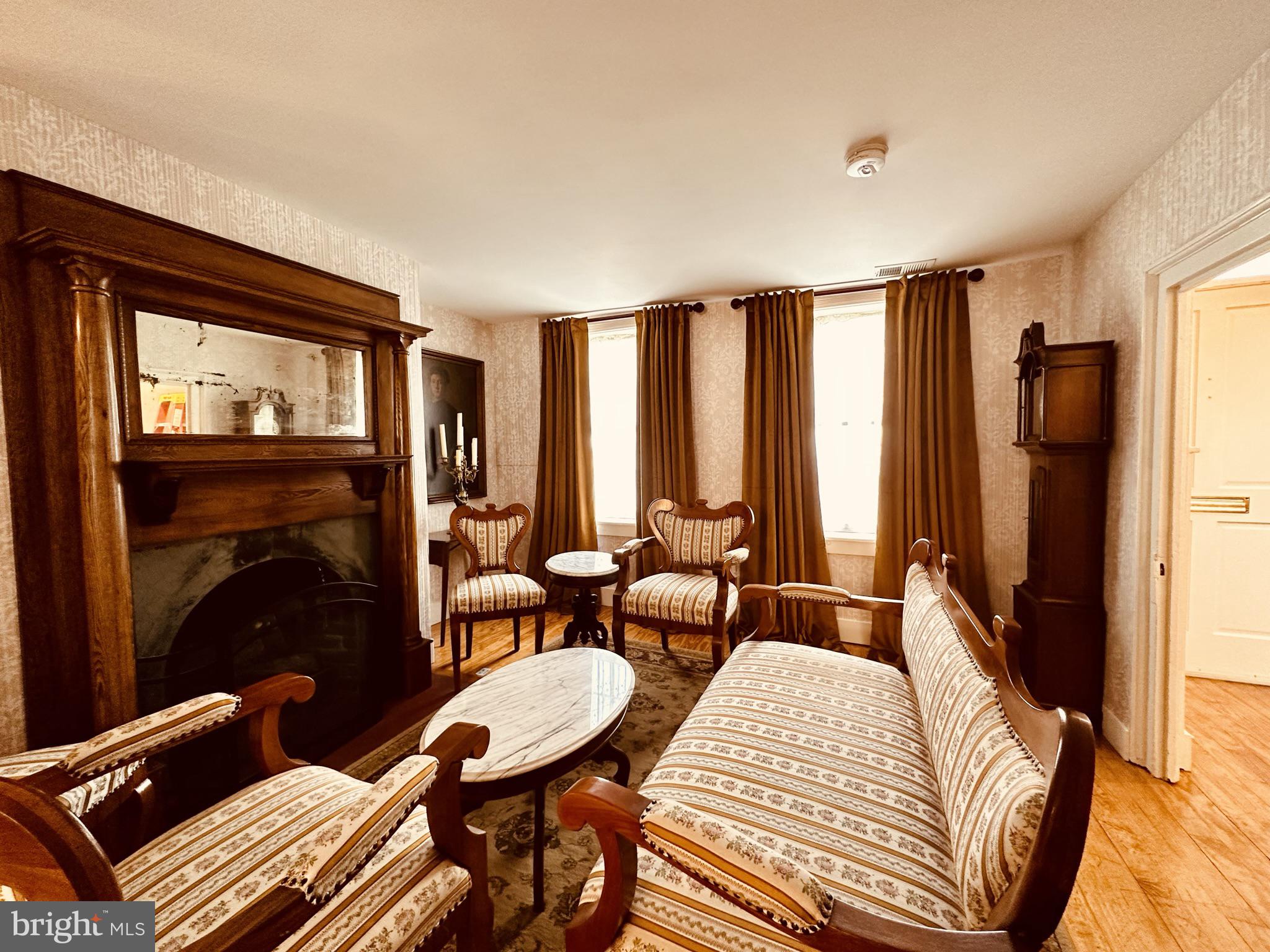 FELLS POINT HISTORIC DISTRICT - Residential Lease