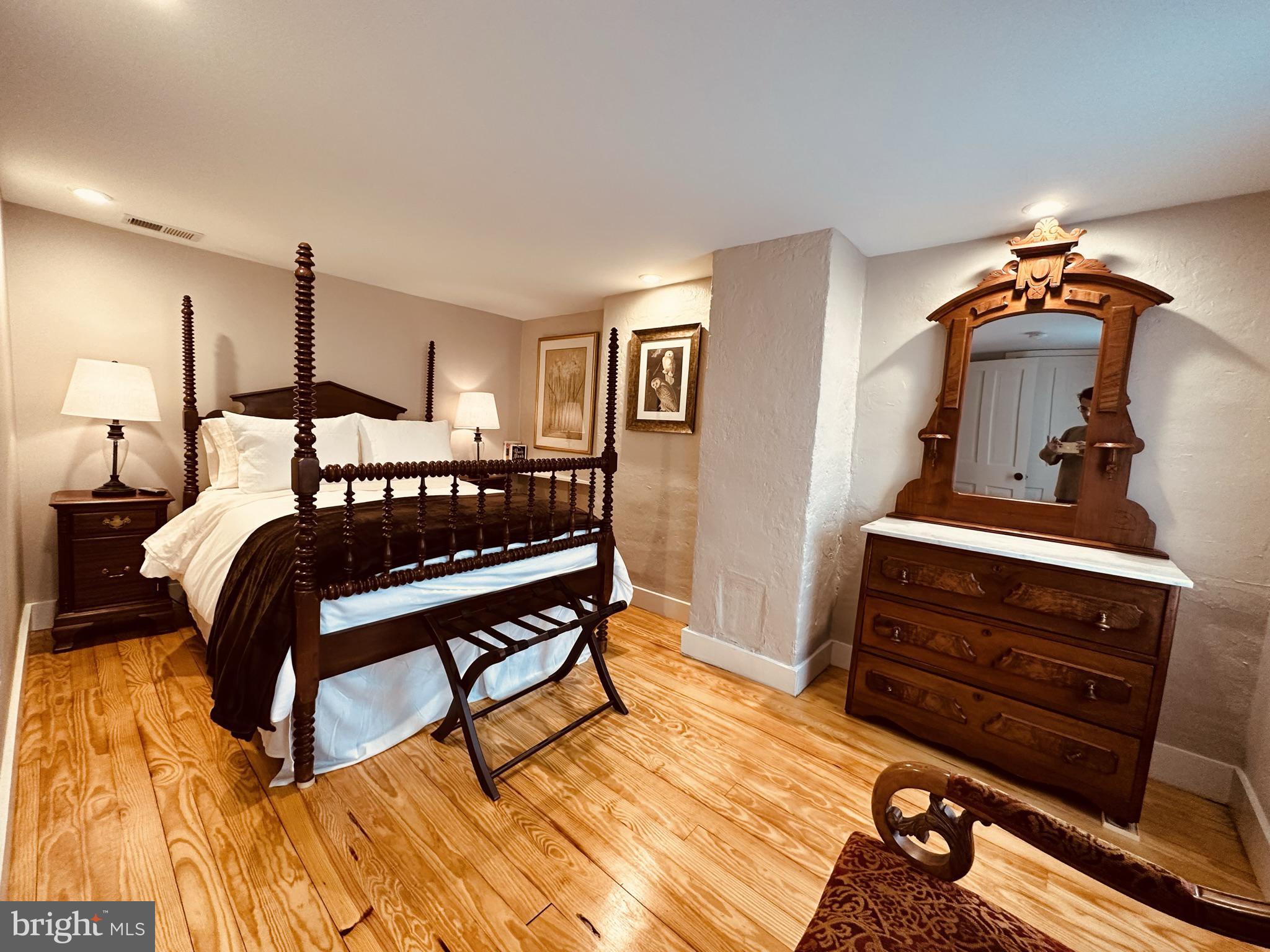FELLS POINT HISTORIC DISTRICT - Residential Lease