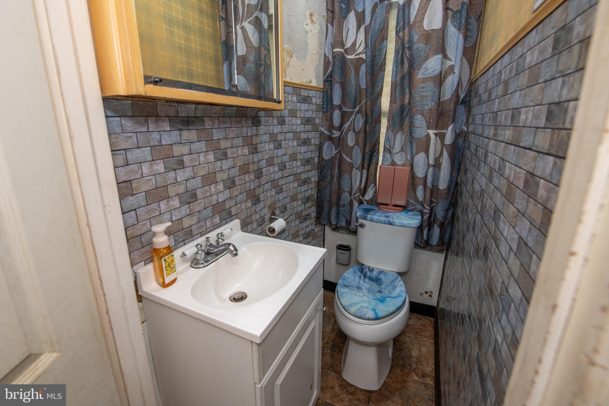 NORTHWOOD - Residential