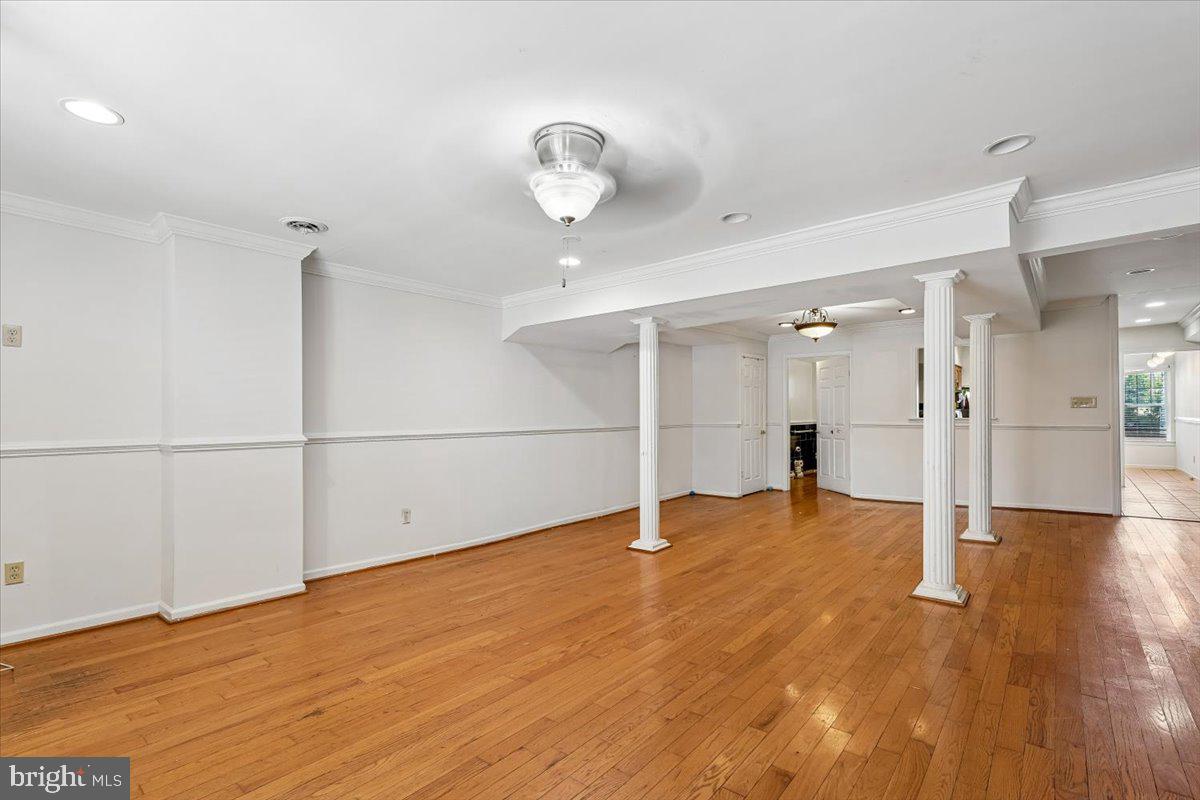 HAGERSTOWN - Residential