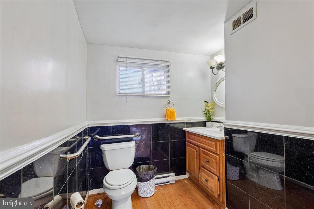 HAGERSTOWN - Residential