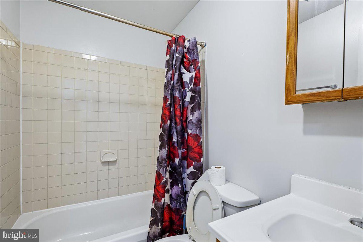 HAGERSTOWN - Residential
