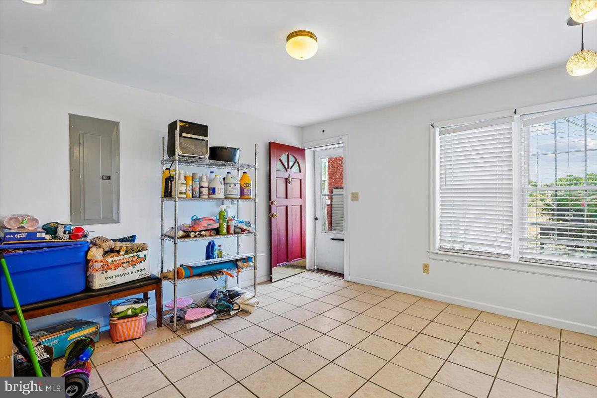 HAGERSTOWN - Residential