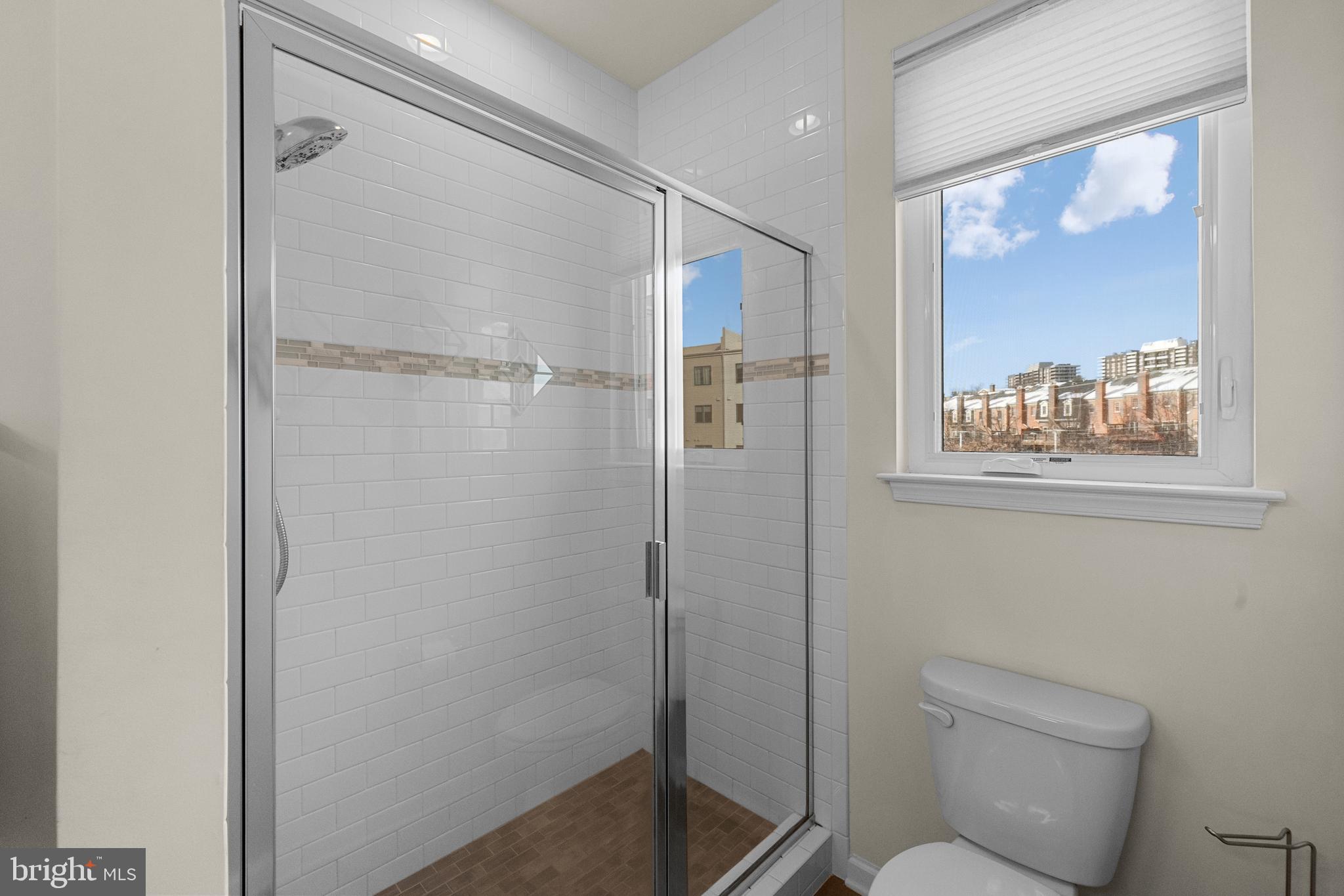 CAMBRIA SQUARE - Residential
