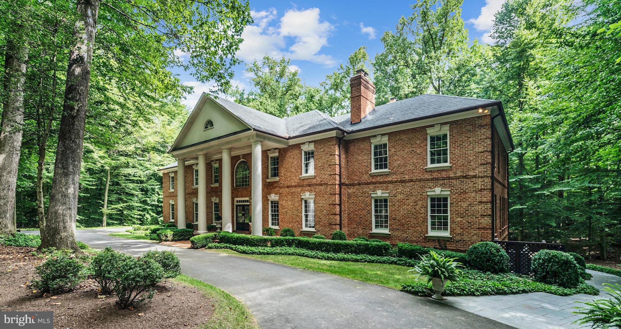 Handsome custom home w/ over 9,000 SF of luxury living on 5 lush acres in Potomac riverfront community. High ceilings, five fireplaces, top of the line chefs kitchen, sunroom, exquisite master suite & private library. Complete walkout lower level with kitchenette and French doors to the lanai and expansive terrace with heated saltwater pool w/pavilion cover for year round use. Beautifully updated
