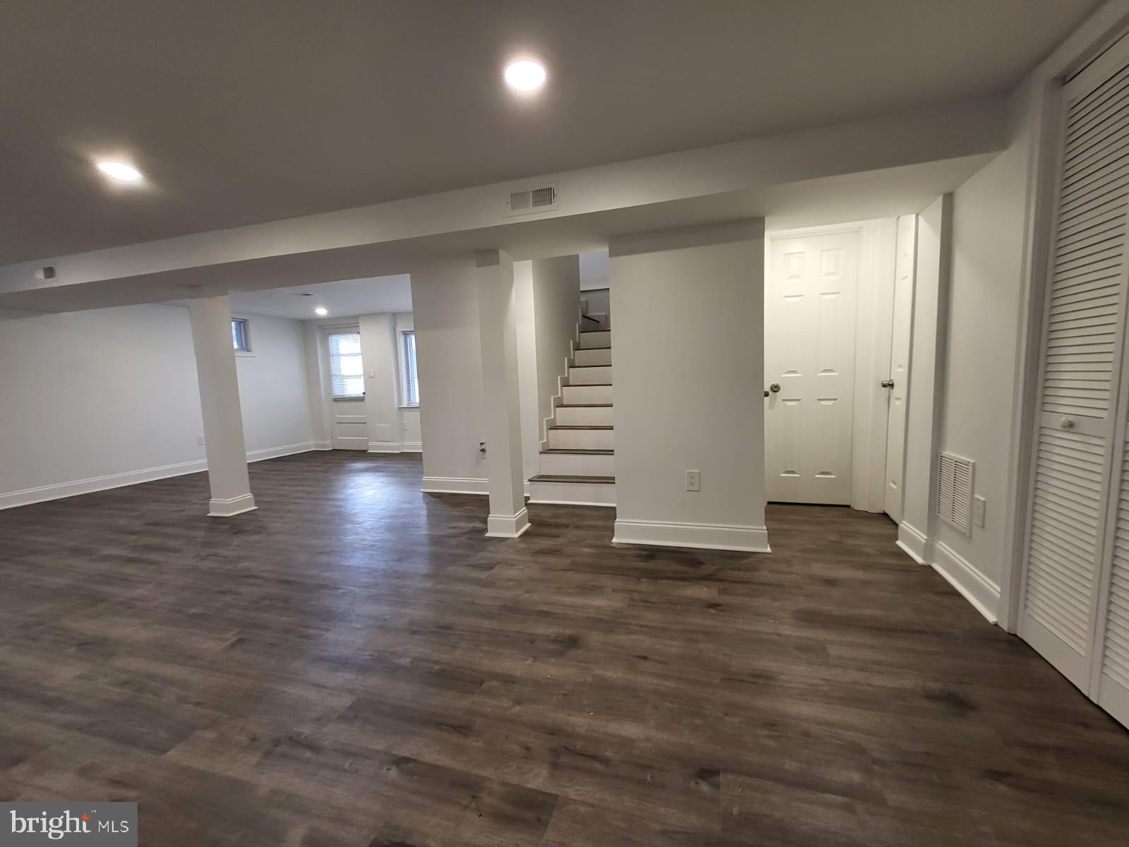 MANASSAS PARK - Residential