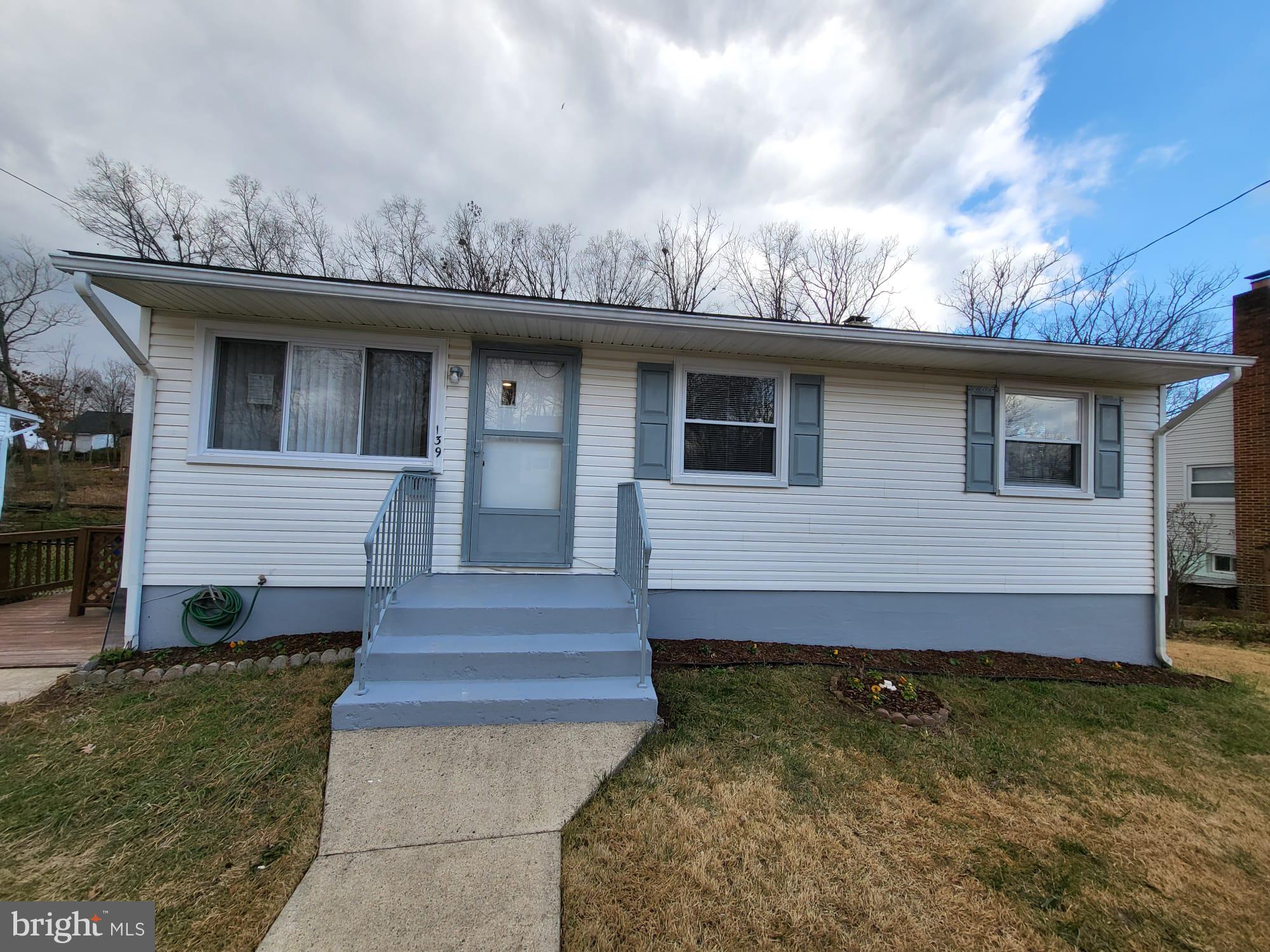 MANASSAS PARK - Residential