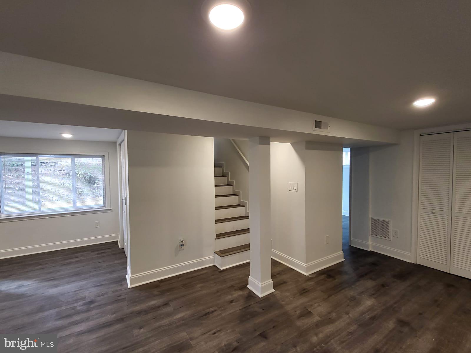 MANASSAS PARK - Residential