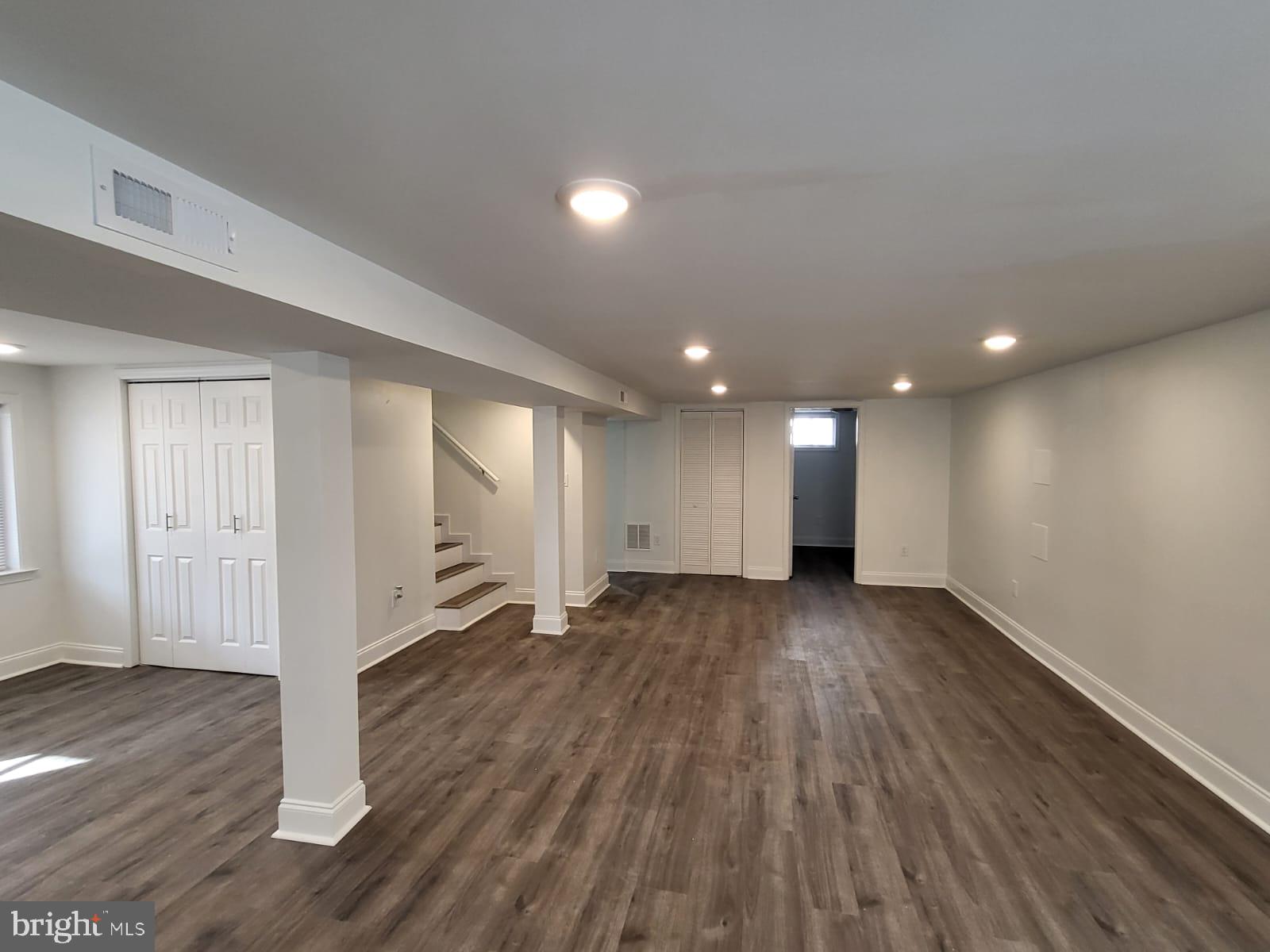 MANASSAS PARK - Residential