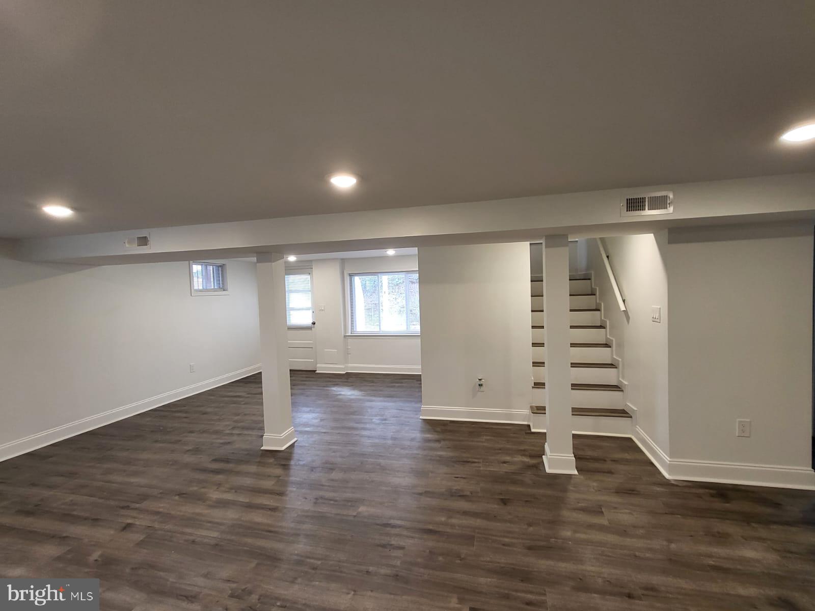MANASSAS PARK - Residential