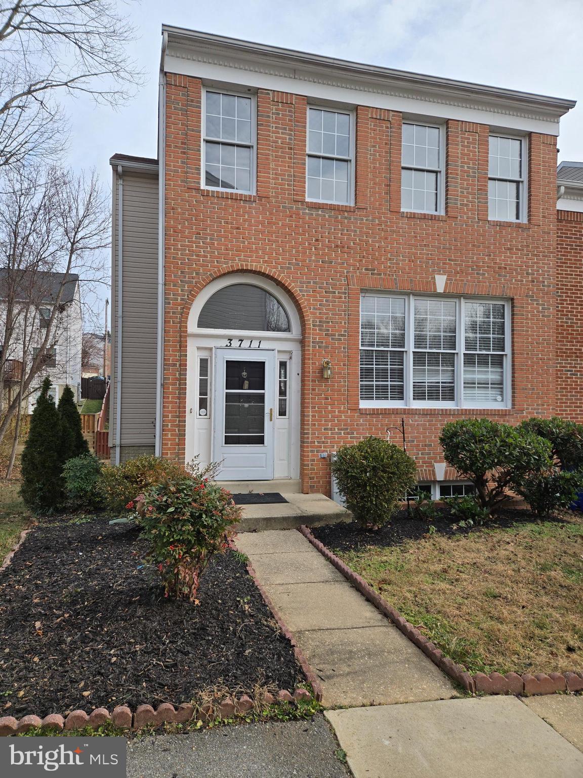 BE THE FIRST TO GET THIS BEFORE ITS TOO LATE. 
HOUSE WILL HAVE NEW CARPET PRIOR TO CLOSING AND DEEP CLEANING. MINOR THINGS REMAINS TO BE DONE AND WILL BE DONE BEFORE ANY INSPECTION

Gray color New Carpet to be installed prior to closing, Hard to find End of the group Townhouse in the heart of Burtonsville and much desired neighborhood of  Blackburn Village right off RT 29. Priced below Market and Offering lots of amazing amenities  Featuring 3levels, 4bedrooms 3.1bathrooms with Finished Basement.  New Paint throughout, Main level with hardwood floors, Quartz Countertop with breakfast bar-like/breakfast nuke in the kitchen and stainless steel appliances., 
Basement with fireplace with a full bedroom and a full bath. Huge storage space. 
Upper Level Featuring New Carpet with new light features.  Master Bedroom with Sep Tub and shower.  
Deck off kitchen for small relaxation