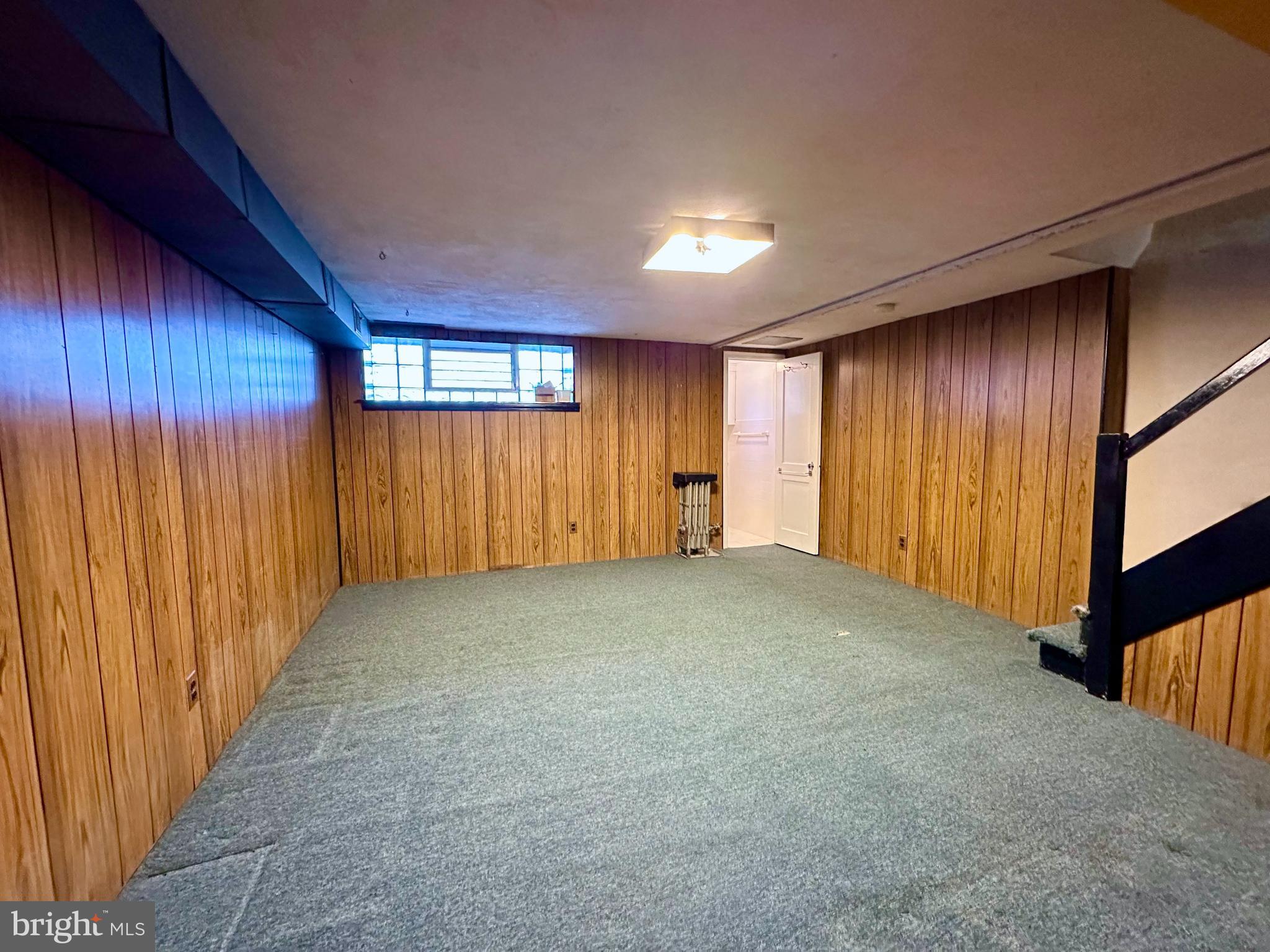 OXFORD CIRCLE - Residential