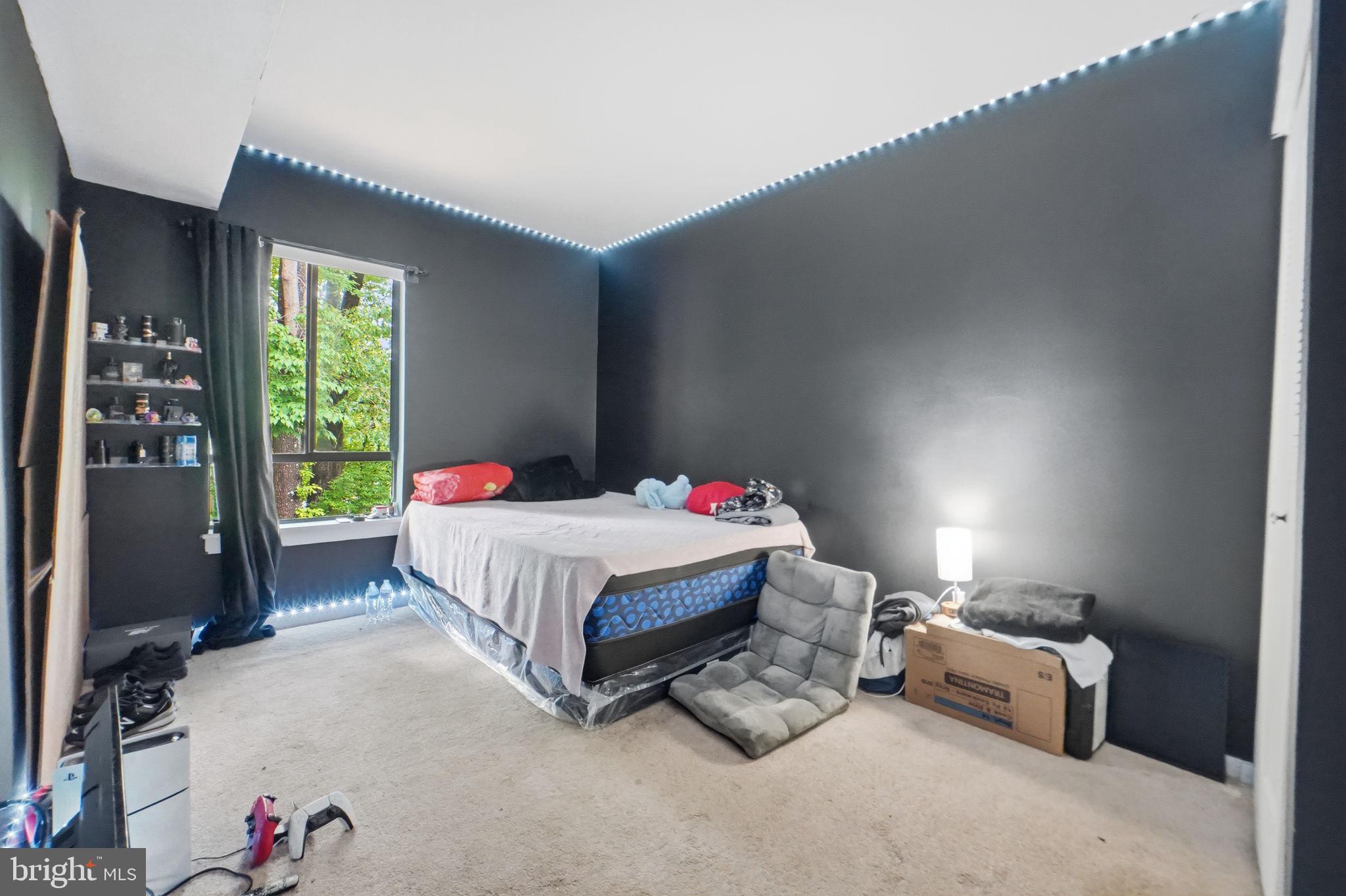 SHADOWOOD - Residential