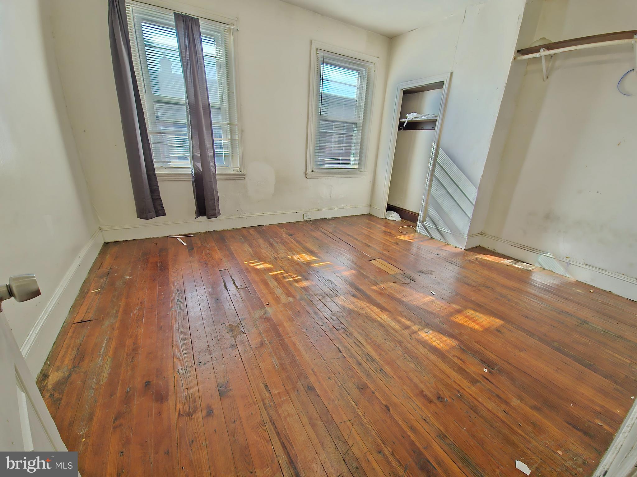 FRANKFORD - Residential