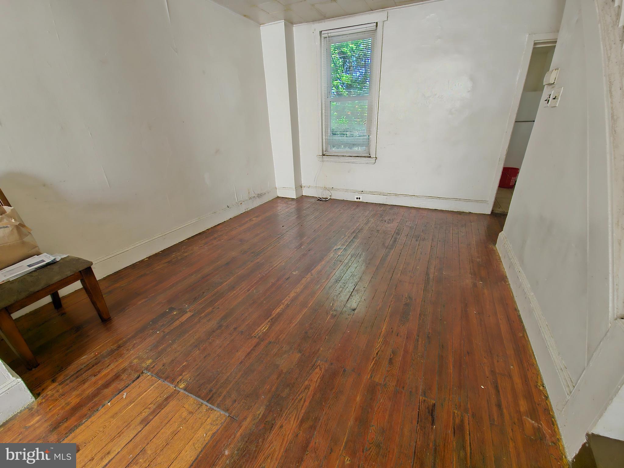 FRANKFORD - Residential