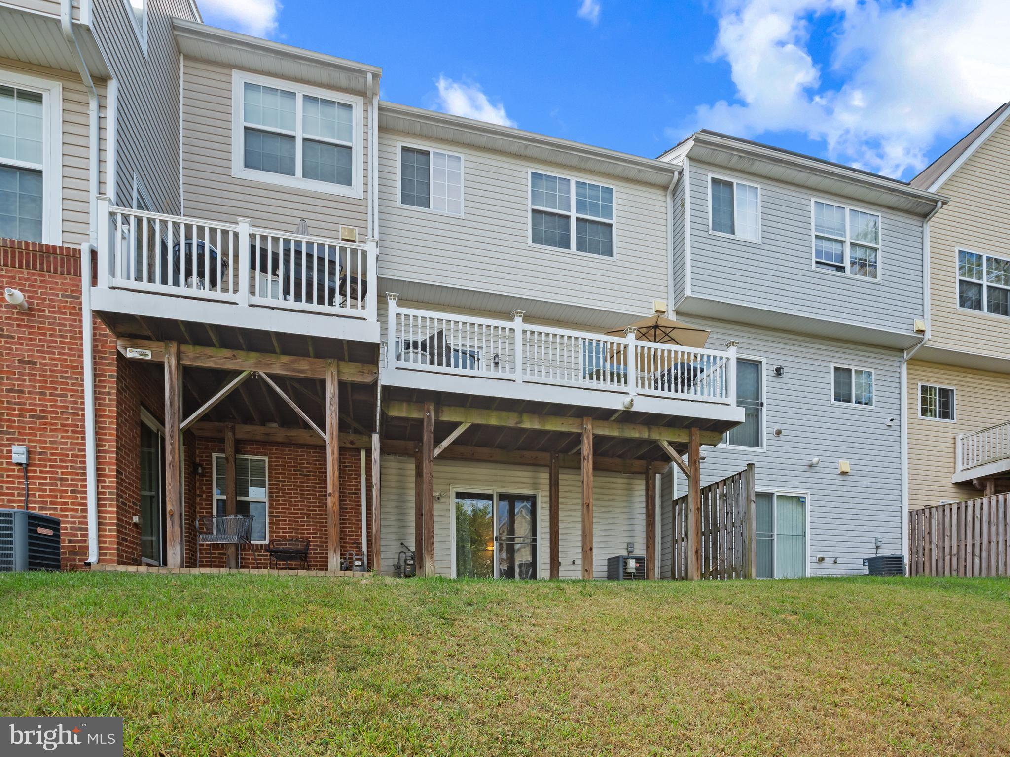 VILLAGES AT PEPPER MILL - Residential