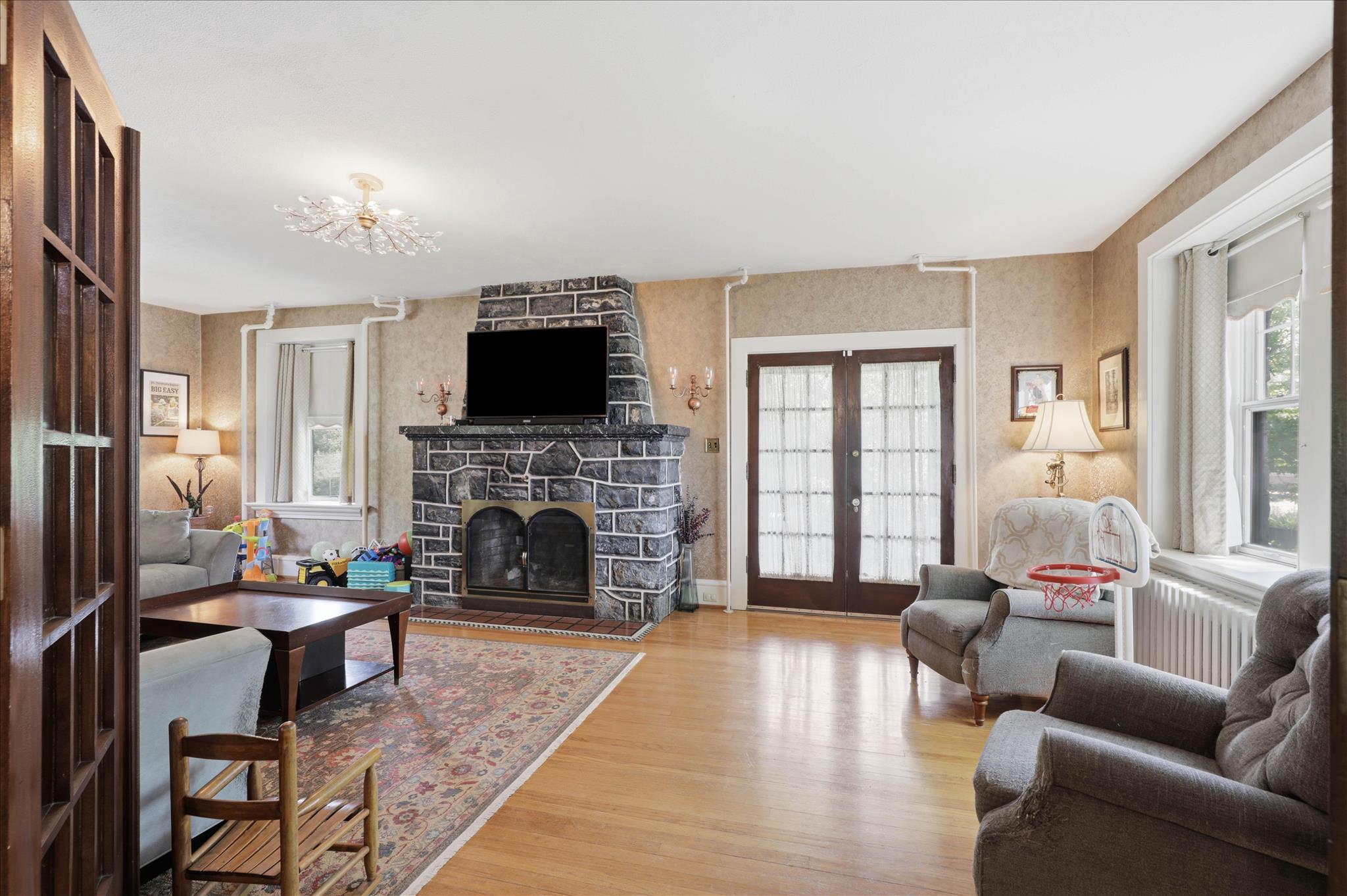 DENVER BOROUGH - Residential