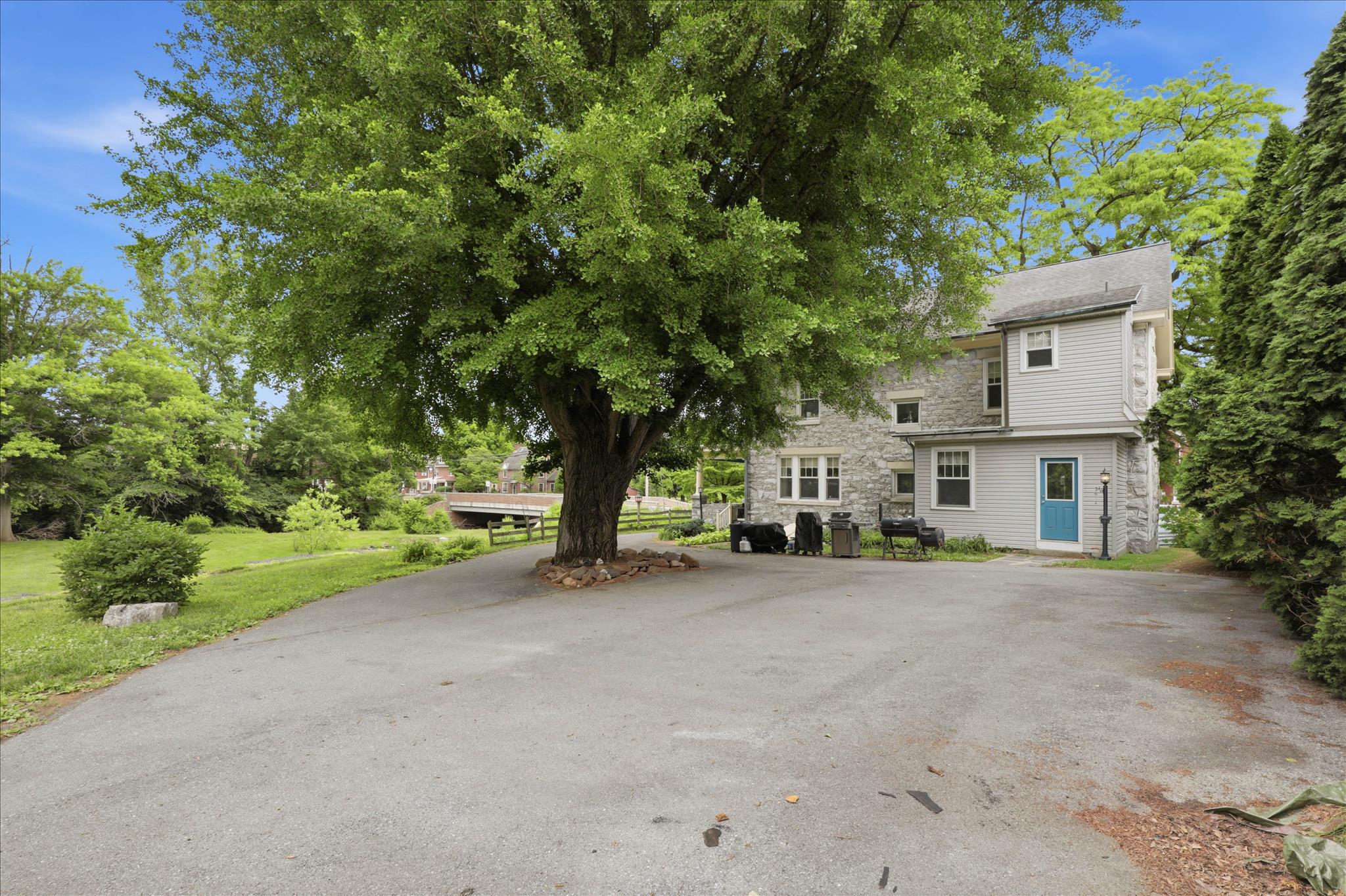 DENVER BOROUGH - Residential
