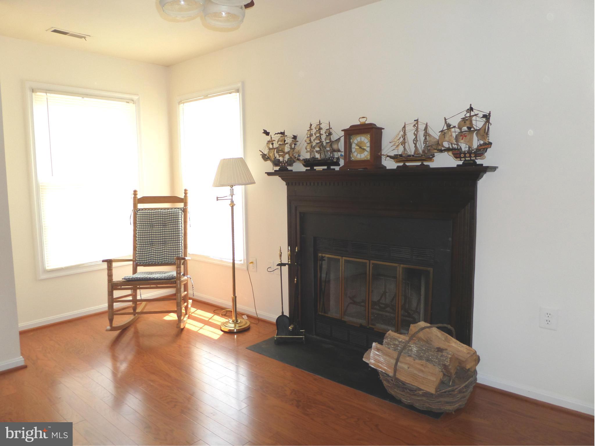 STONINGTON - Residential