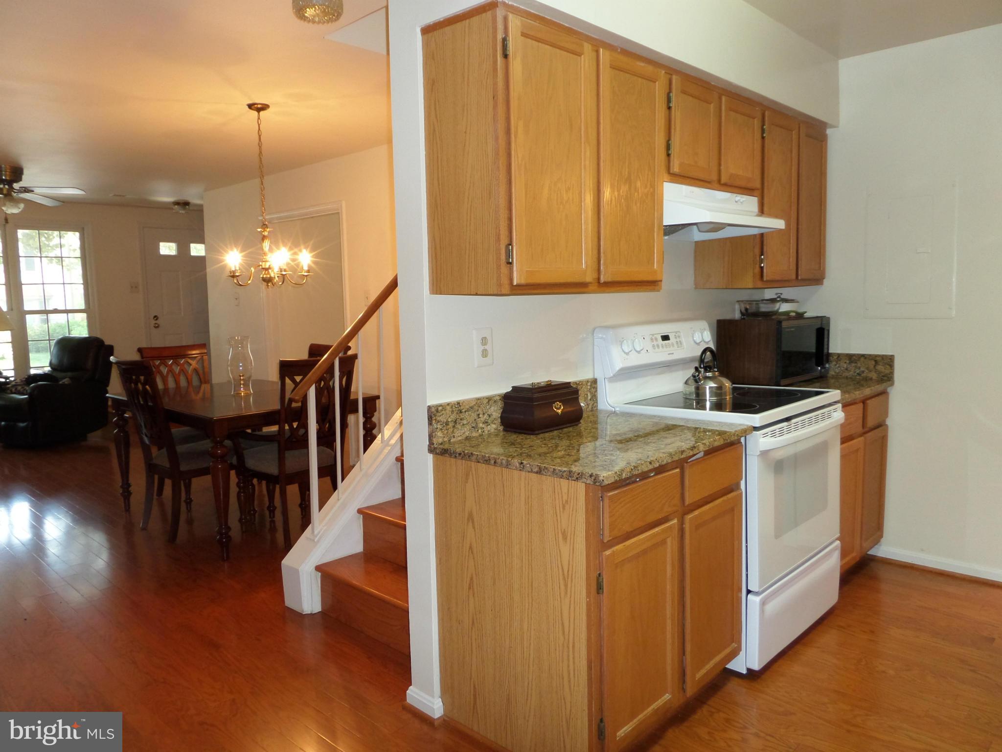 STONINGTON - Residential
